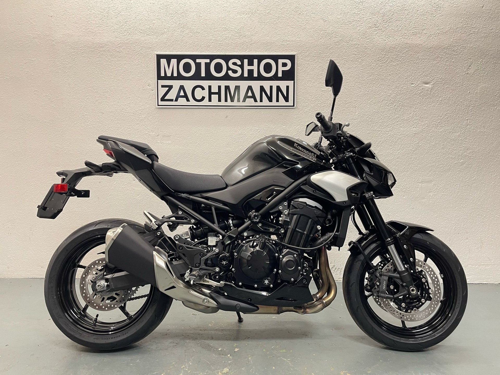 KAWASAKI Z 900 (35kW)