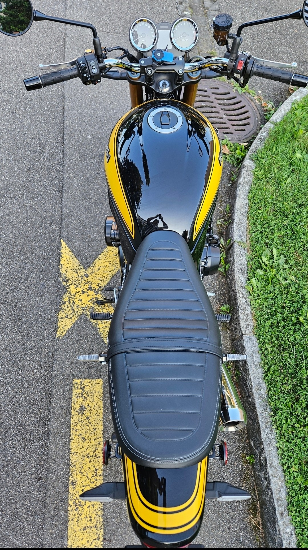 KAWASAKI Z 900 RS SE-image-3