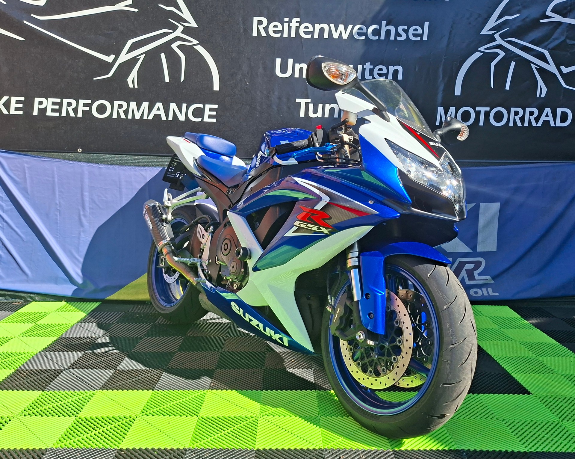SUZUKI GSX-R 600 U K9 (25kW)-image-1