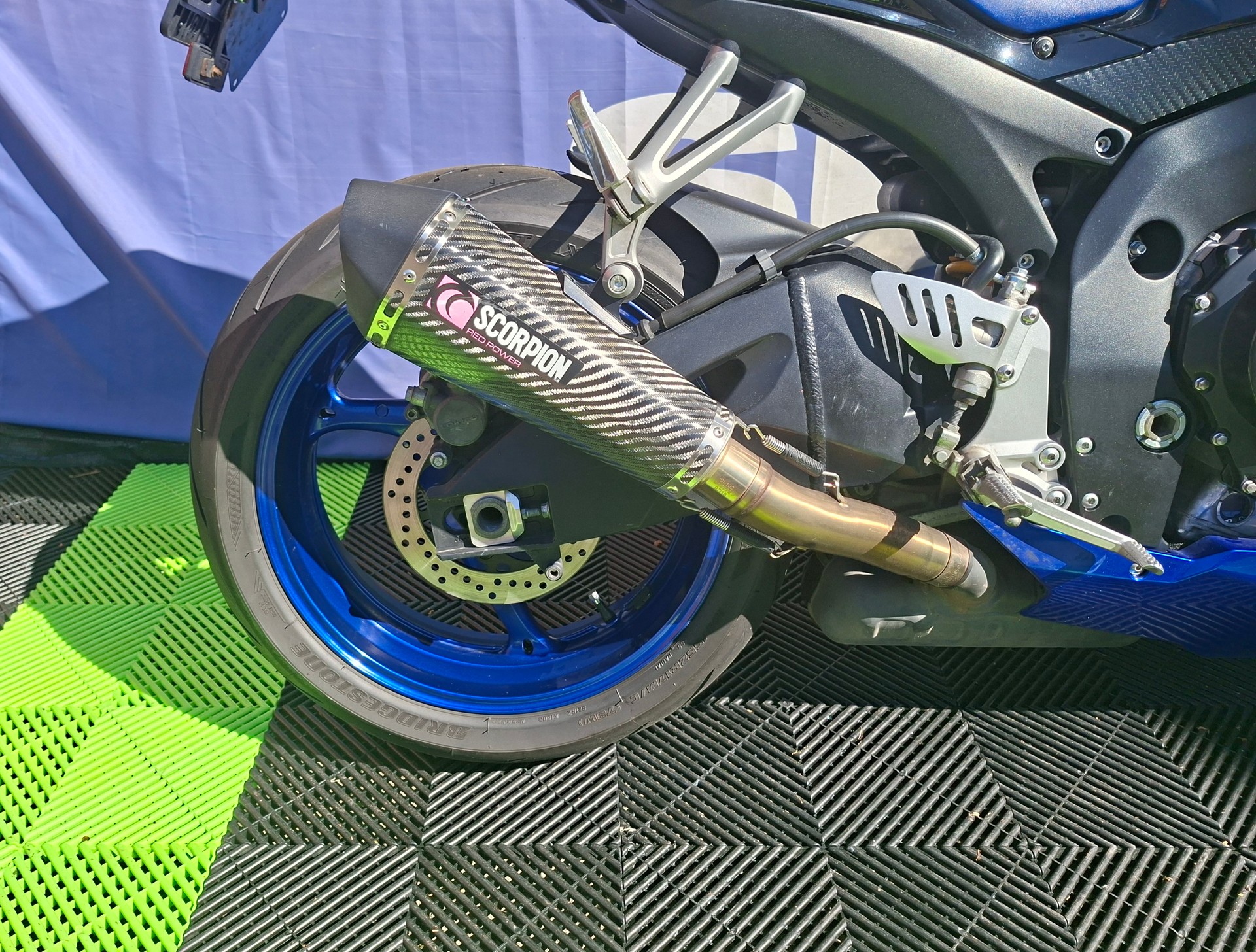 SUZUKI GSX-R 600 U K9 (25kW)-image-10