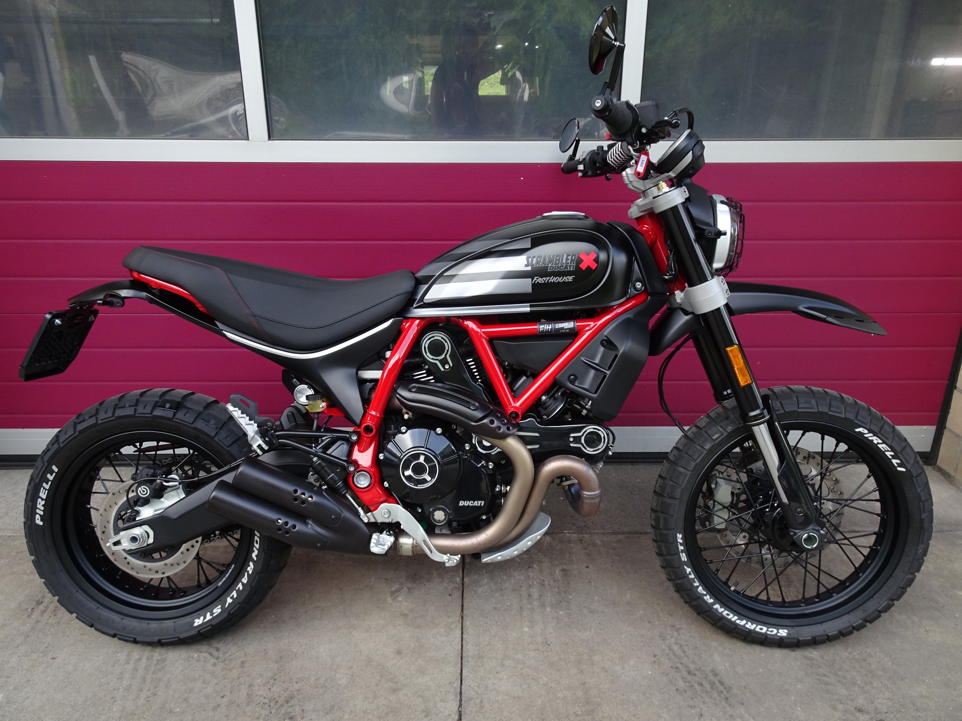 DUCATI SCRAMBLER DESERT SLED Occasionen kaufen MotoScout24