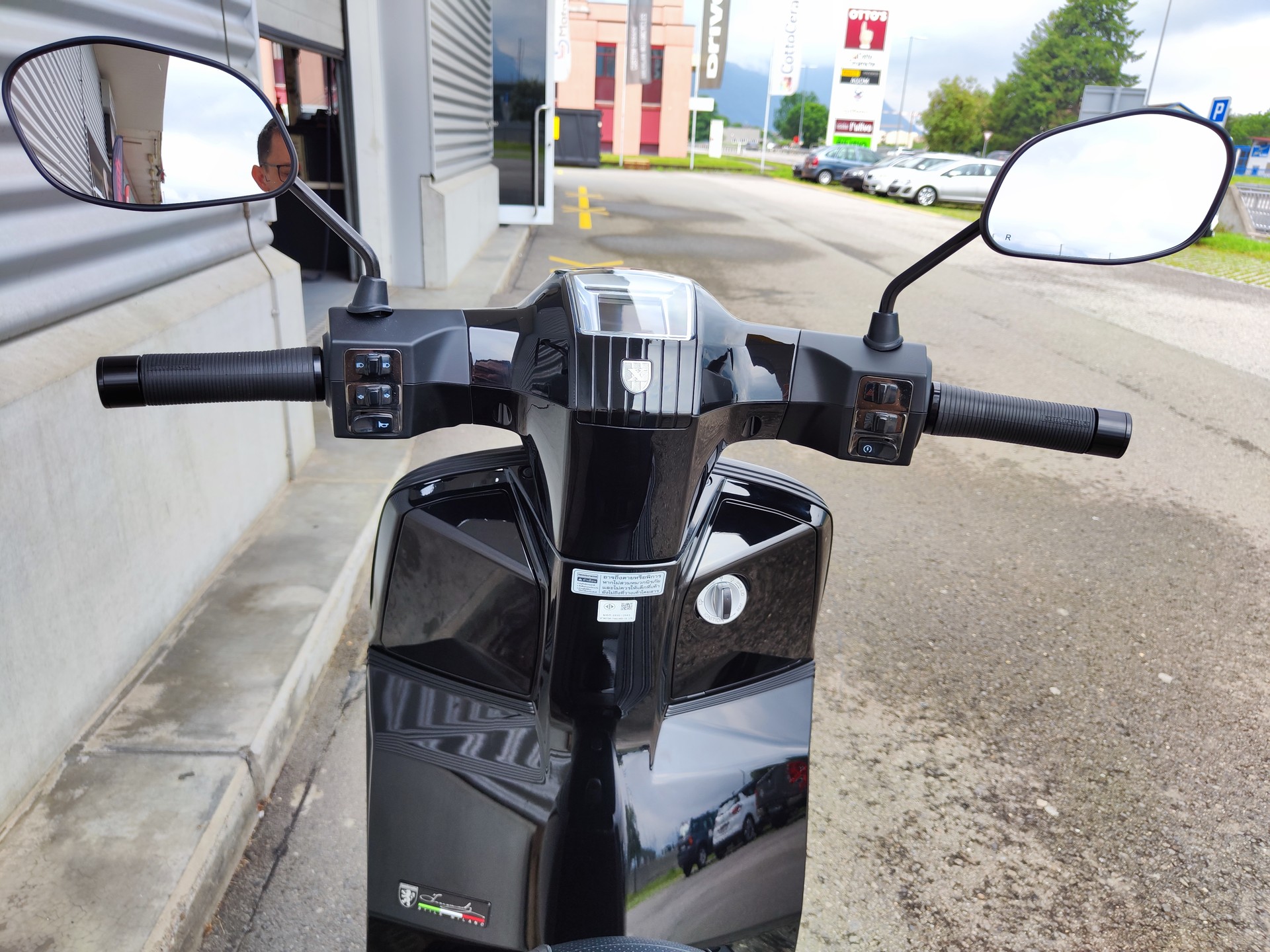 LAMBRETTA X 125-image-4