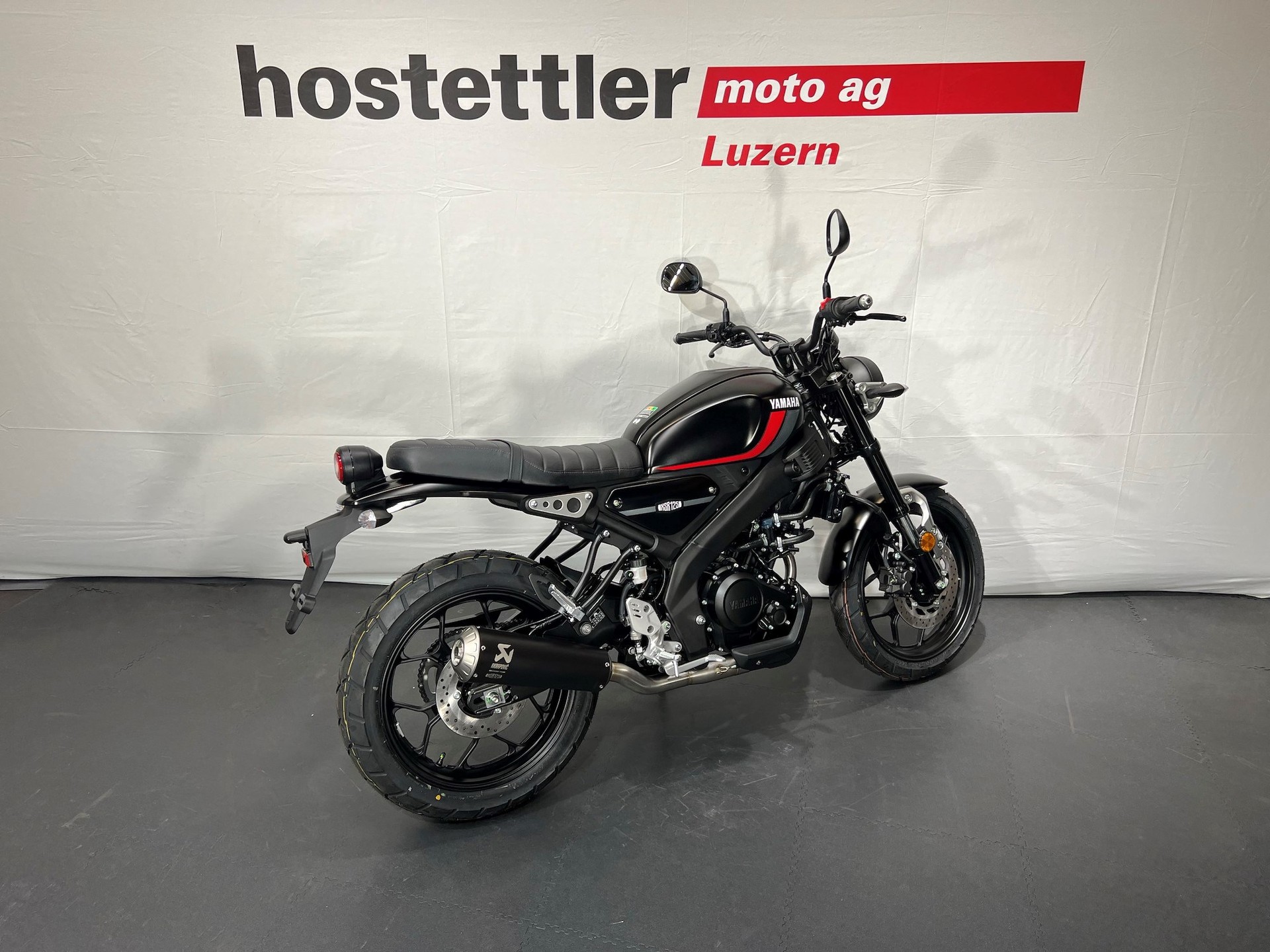 YAMAHA XSR 125-showroom-element-2