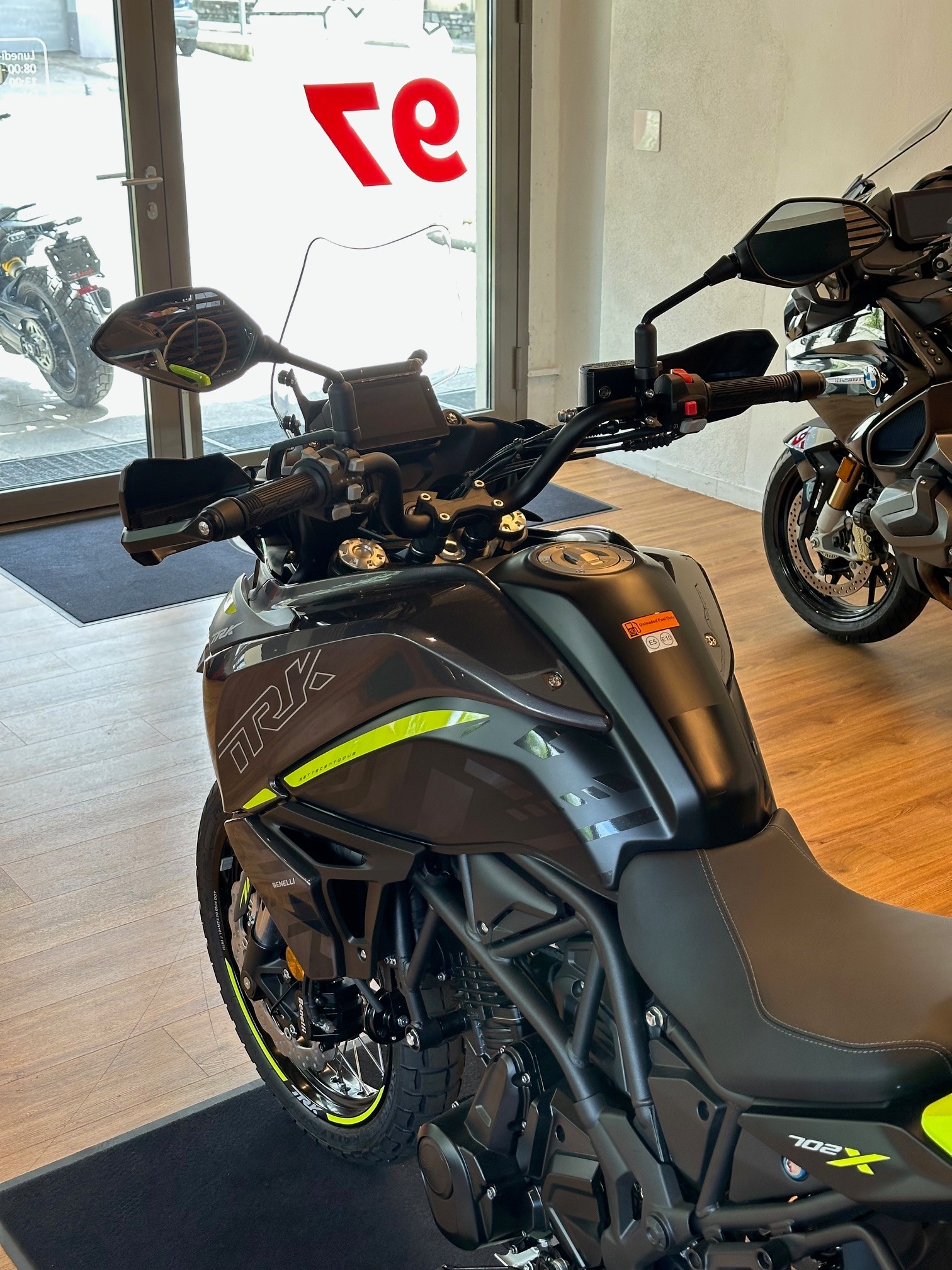 BENELLI TRK 702 X-image-6
