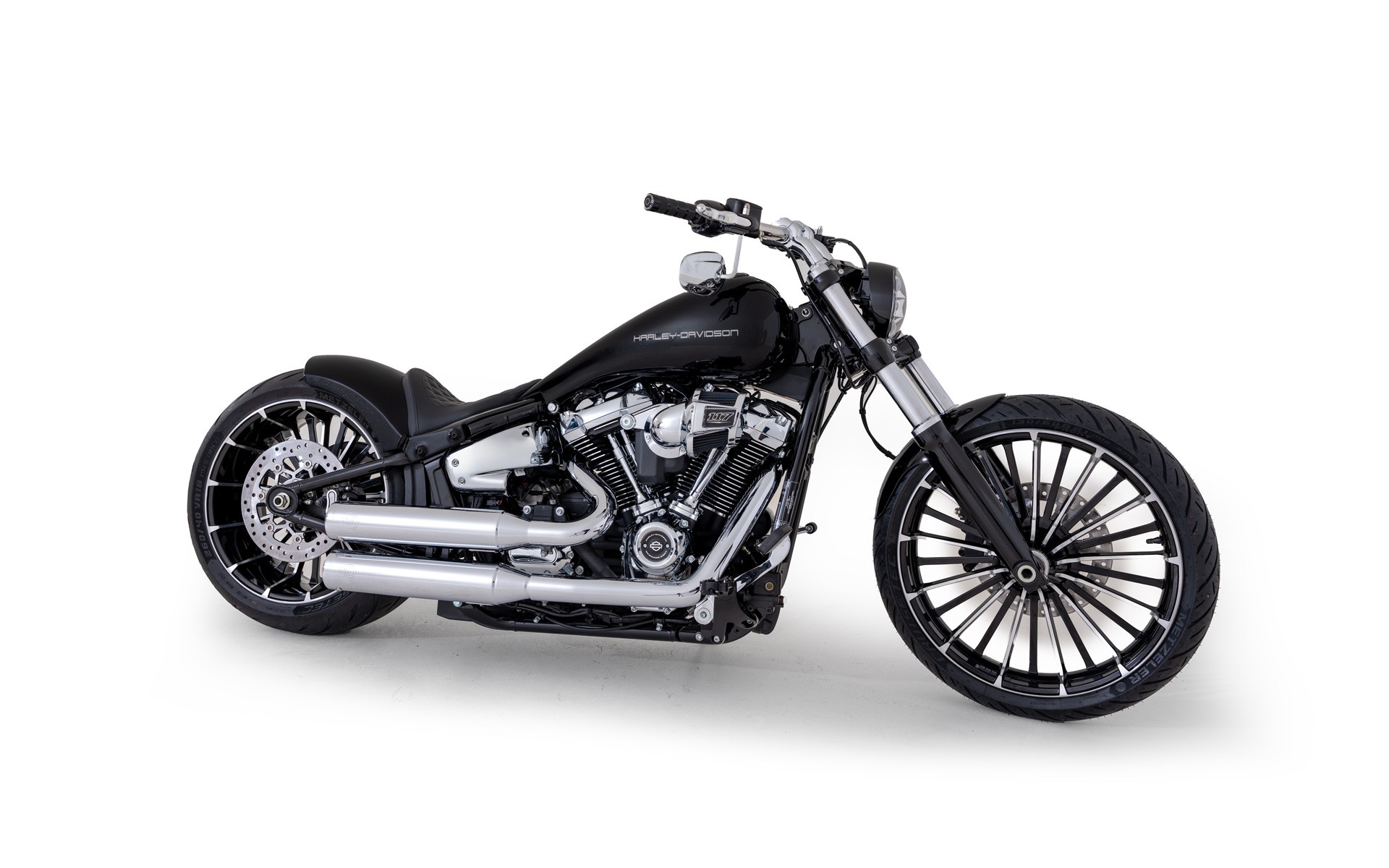 HARLEY-DAVIDSON FXBR Breakout 117