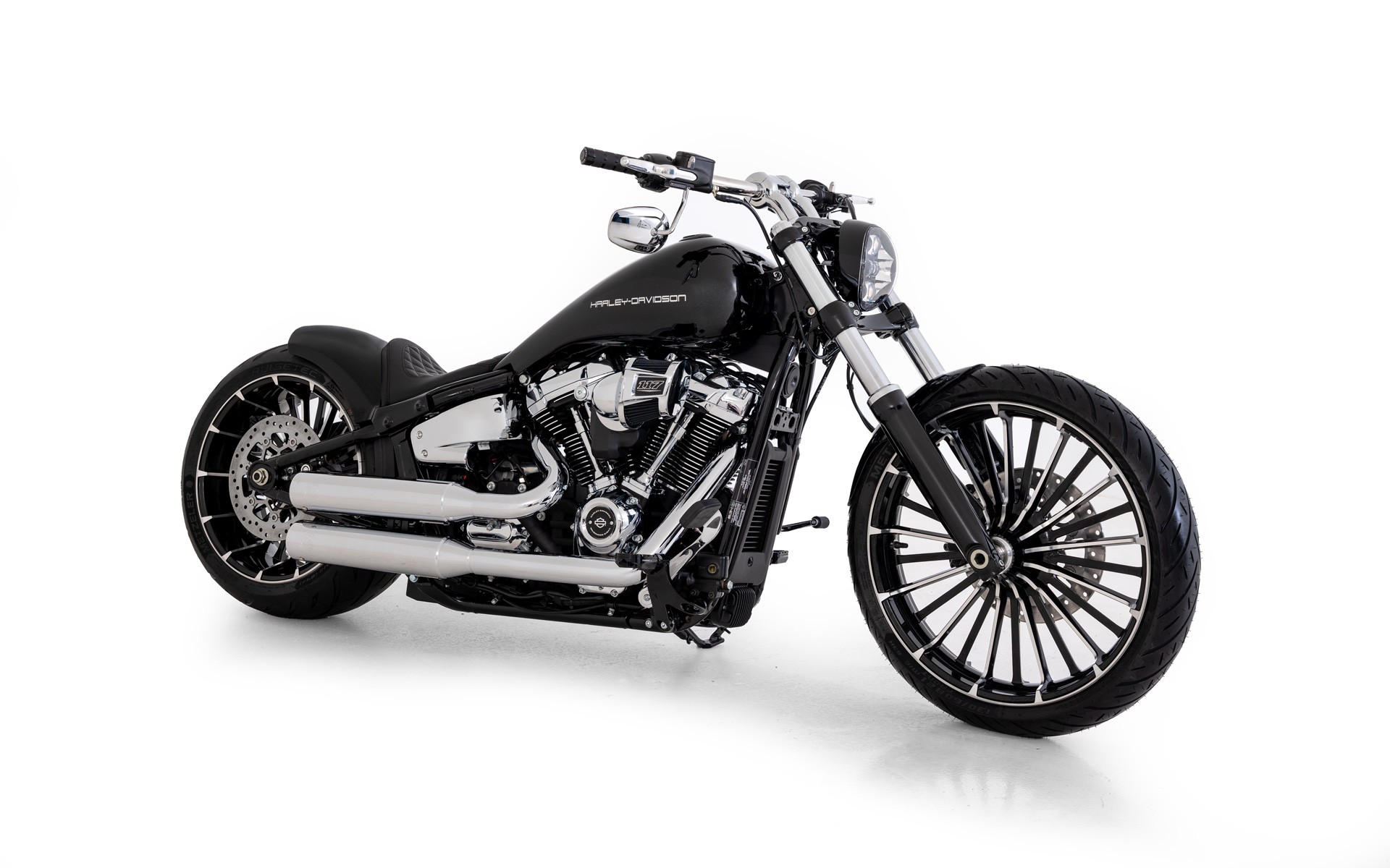 HARLEY-DAVIDSON FXBR Breakout 117-showroom-element-1