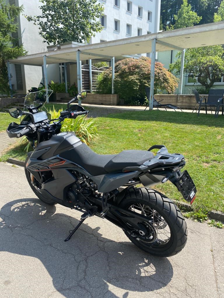 KTM 890 Adventure L (35kW)-showroom-element-1