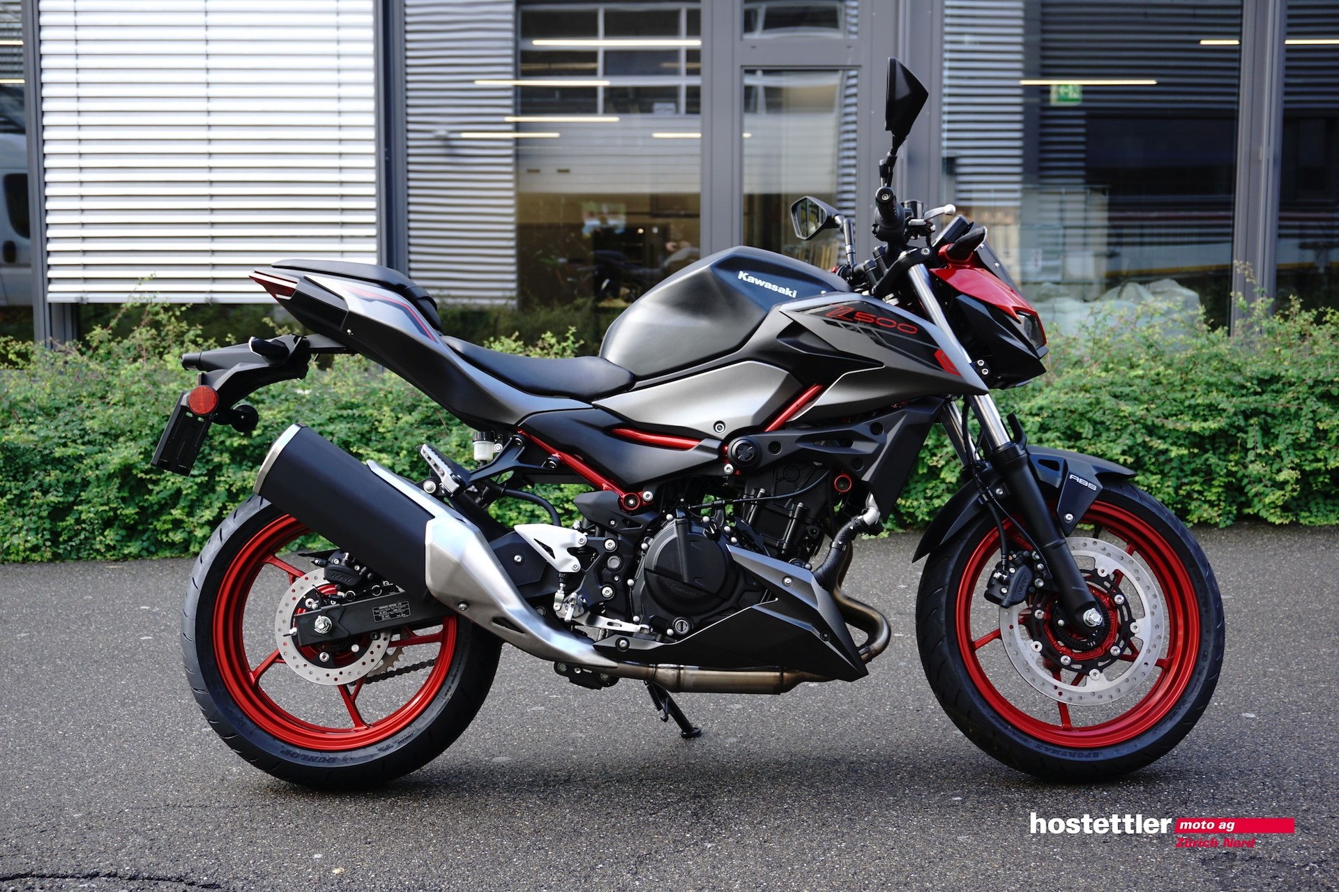 KAWASAKI Z 500 SE-showroom-element-1
