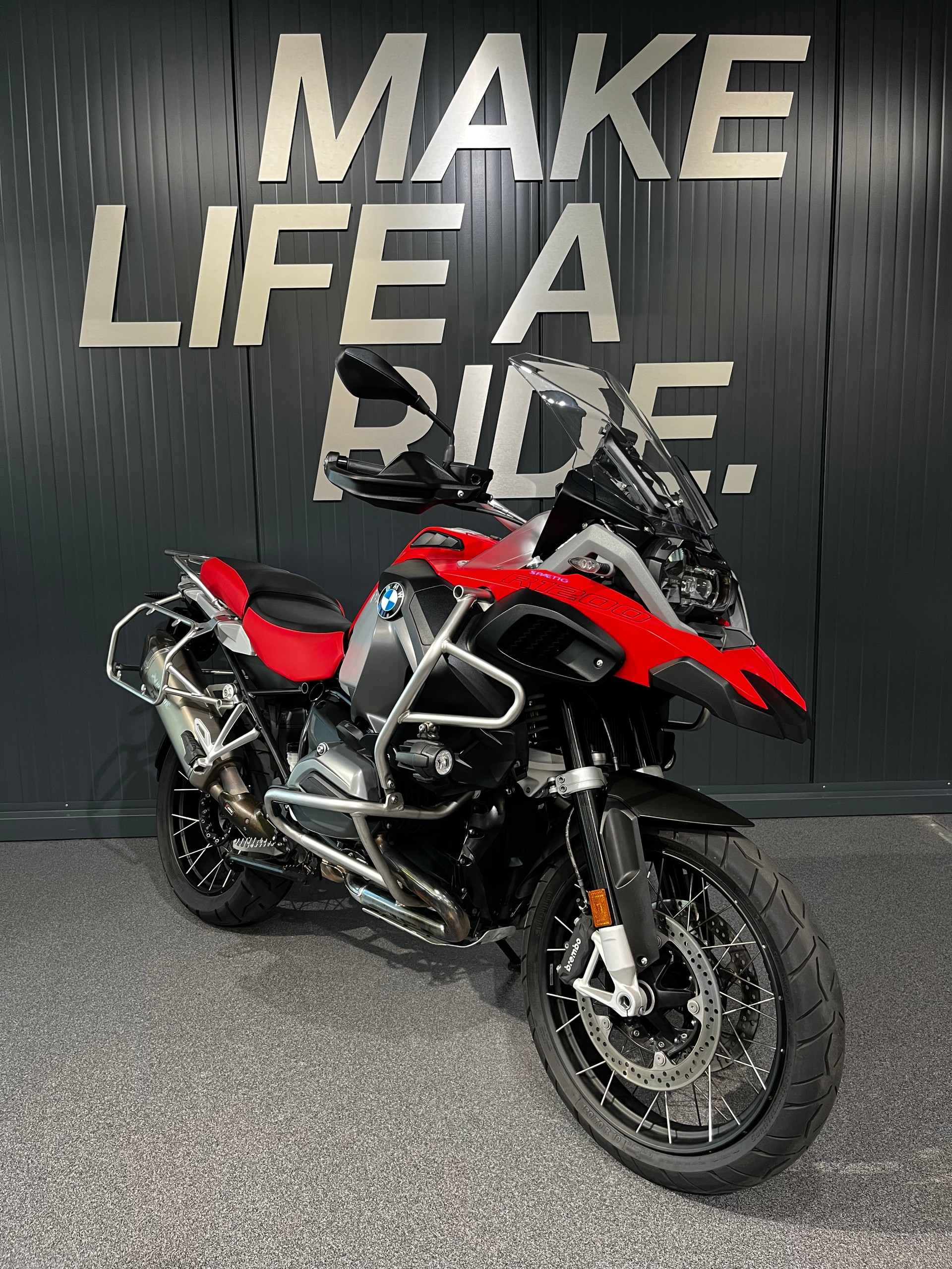 BMW R 1200 GS Adventure ABS-showroom-element-1