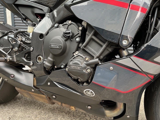 YAMAHA YZF-R1 ABS-image-5