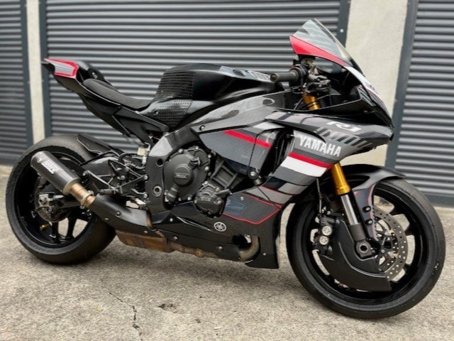 YAMAHA YZF-R1 ABS-image-0