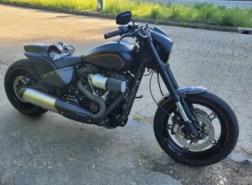 HARLEY-DAVIDSON FXDRS 114 ABS-image-1