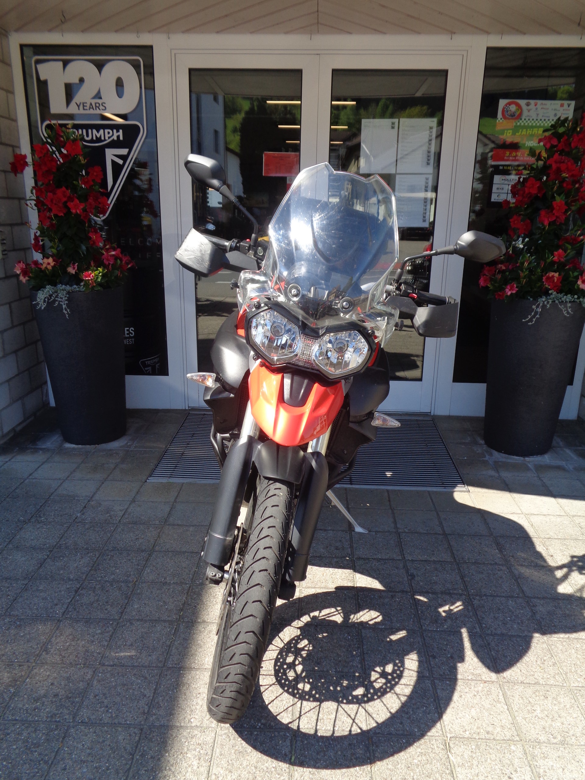 TRIUMPH Tiger 800 XC-showroom-element-3