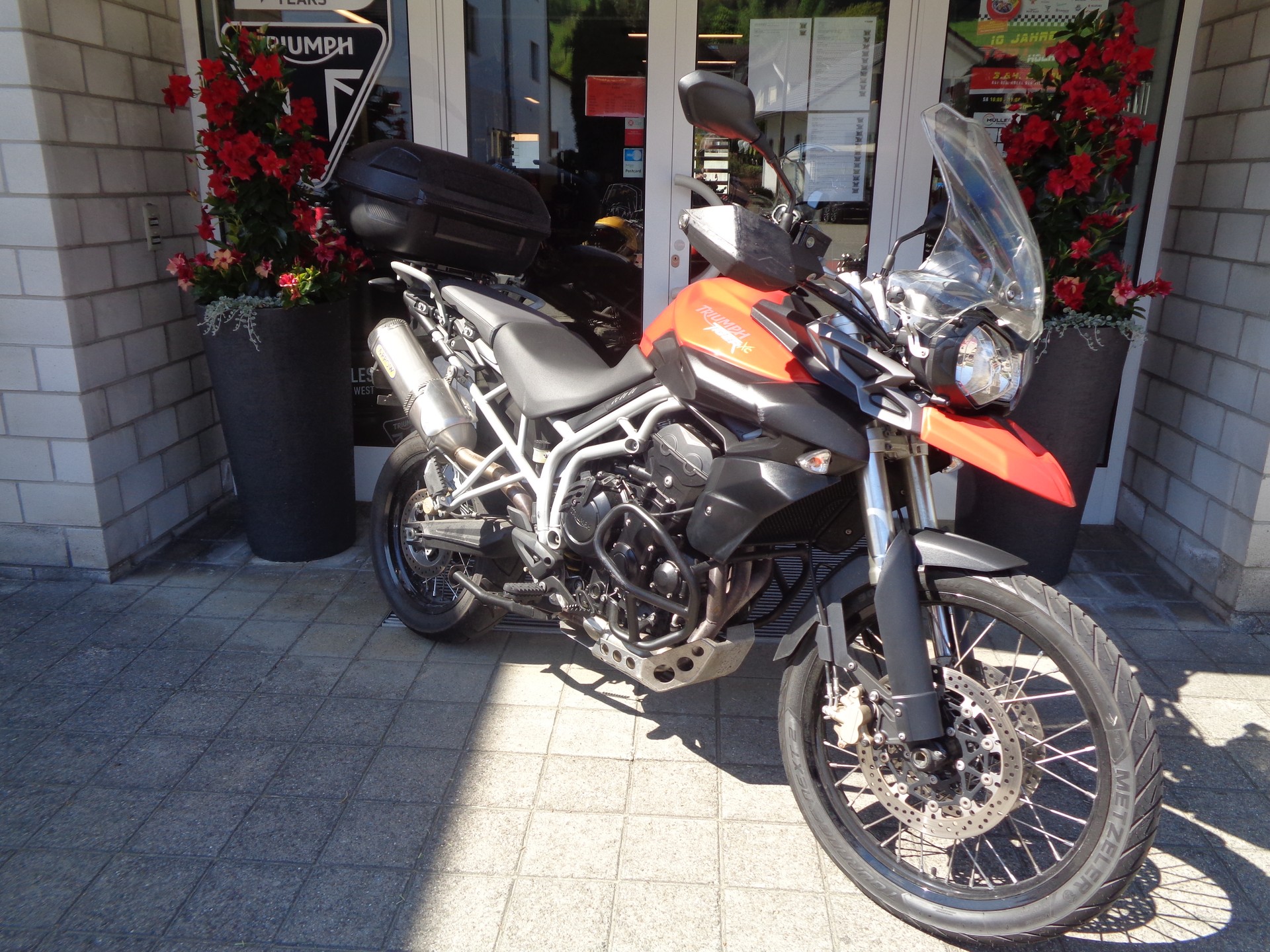 TRIUMPH Tiger 800 XC-showroom-element-2