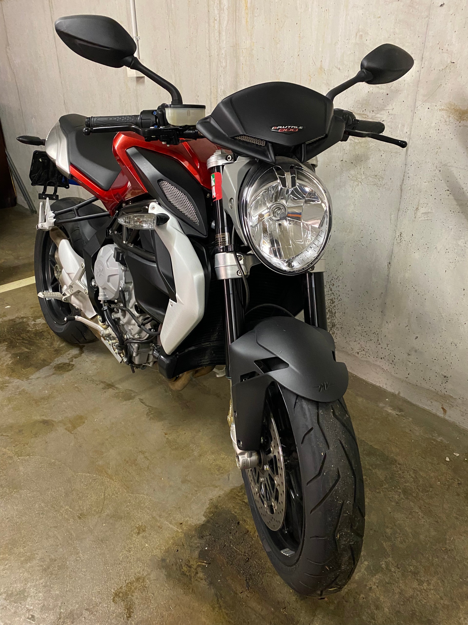 MV AGUSTA B3 Brutale 800-image-2