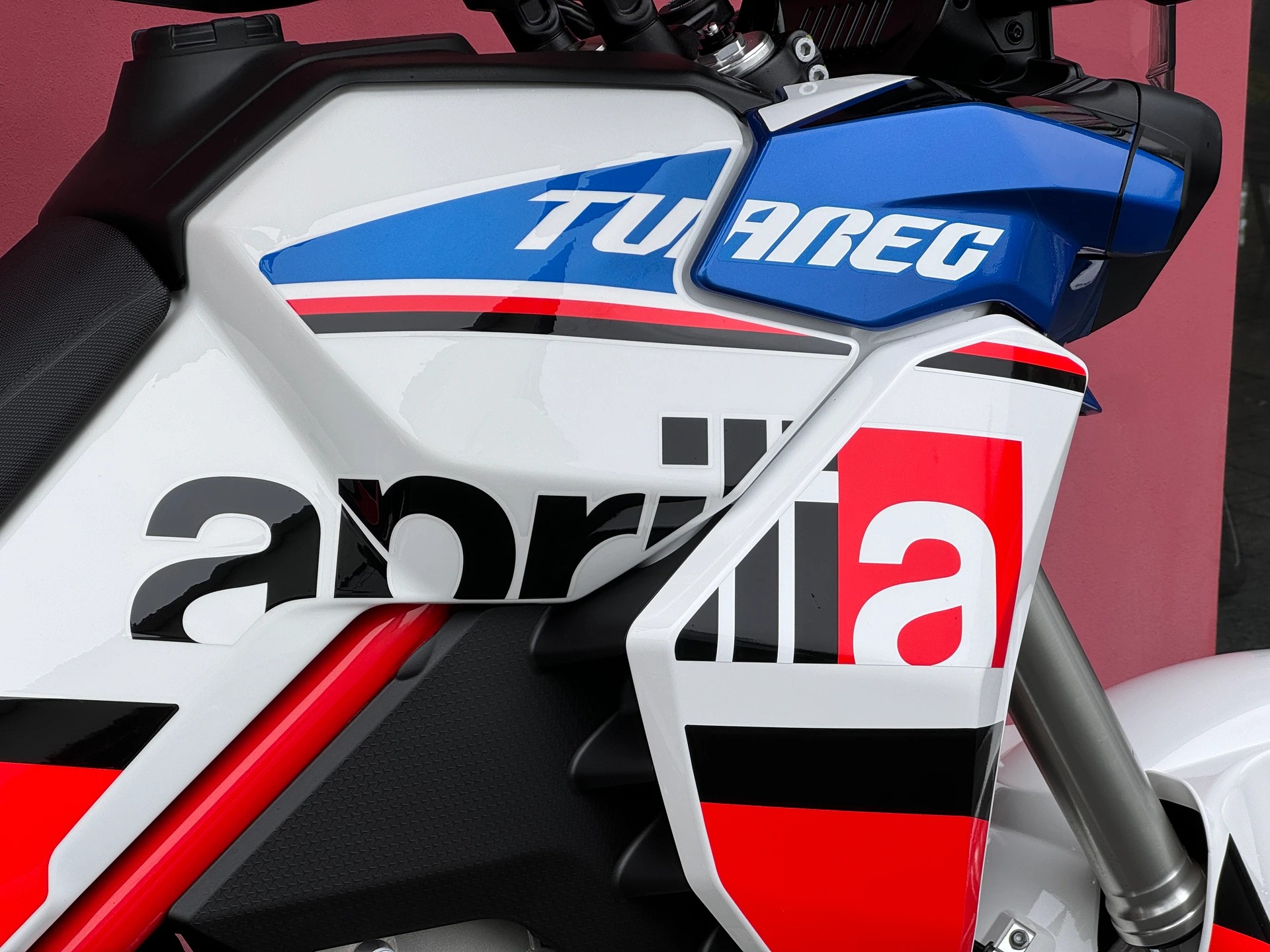 APRILIA Tuareg 660 (35kW) Evocative-image-6