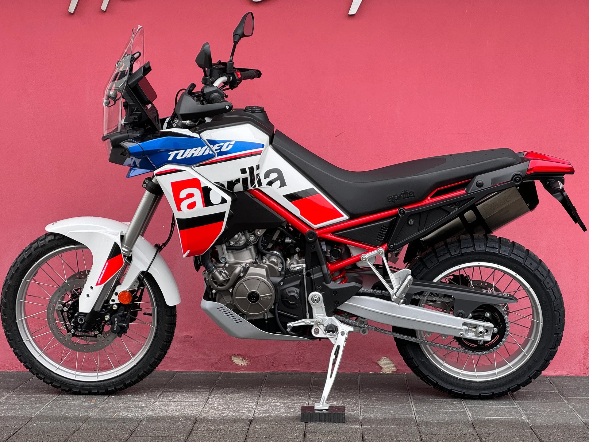 APRILIA Tuareg 660 (35kW) Evocative-image-4