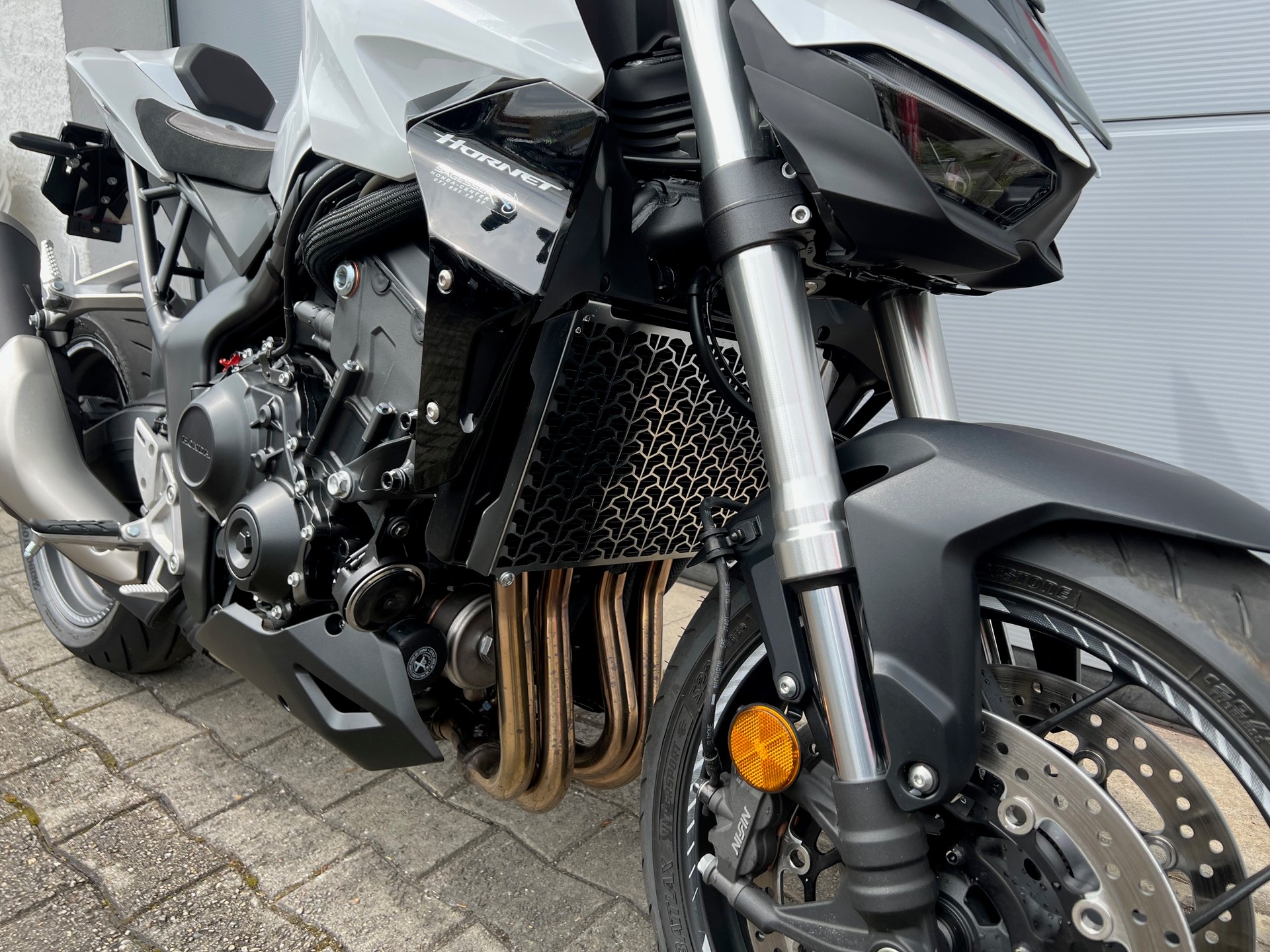 HONDA Honda CB1000 Hornet-showroom-element-3