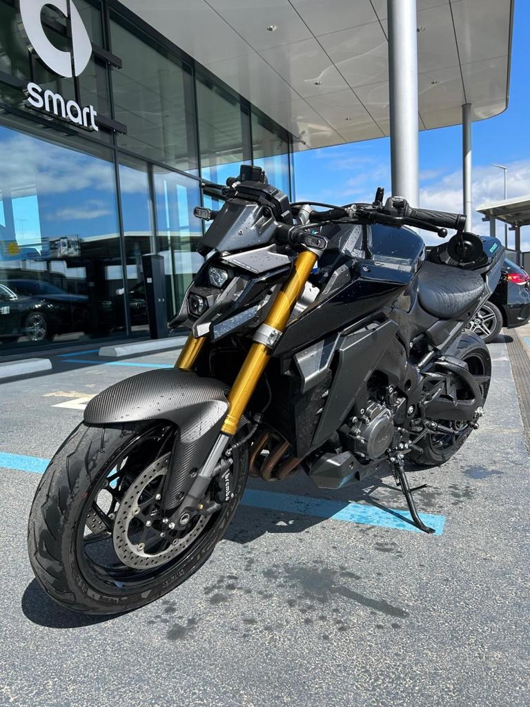 SUZUKI GSX-S 1000