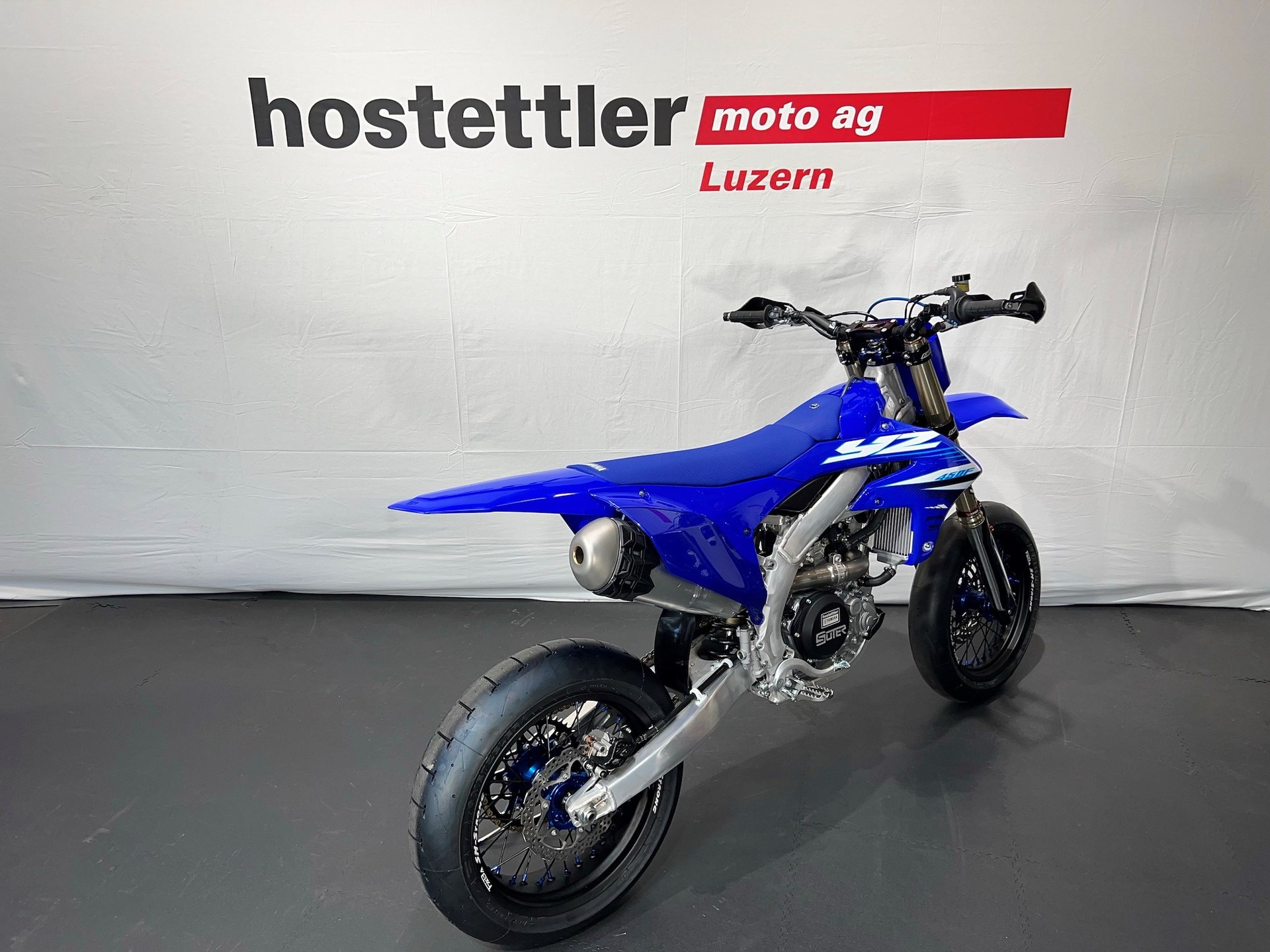 YAMAHA YZ 450 F-showroom-element-2