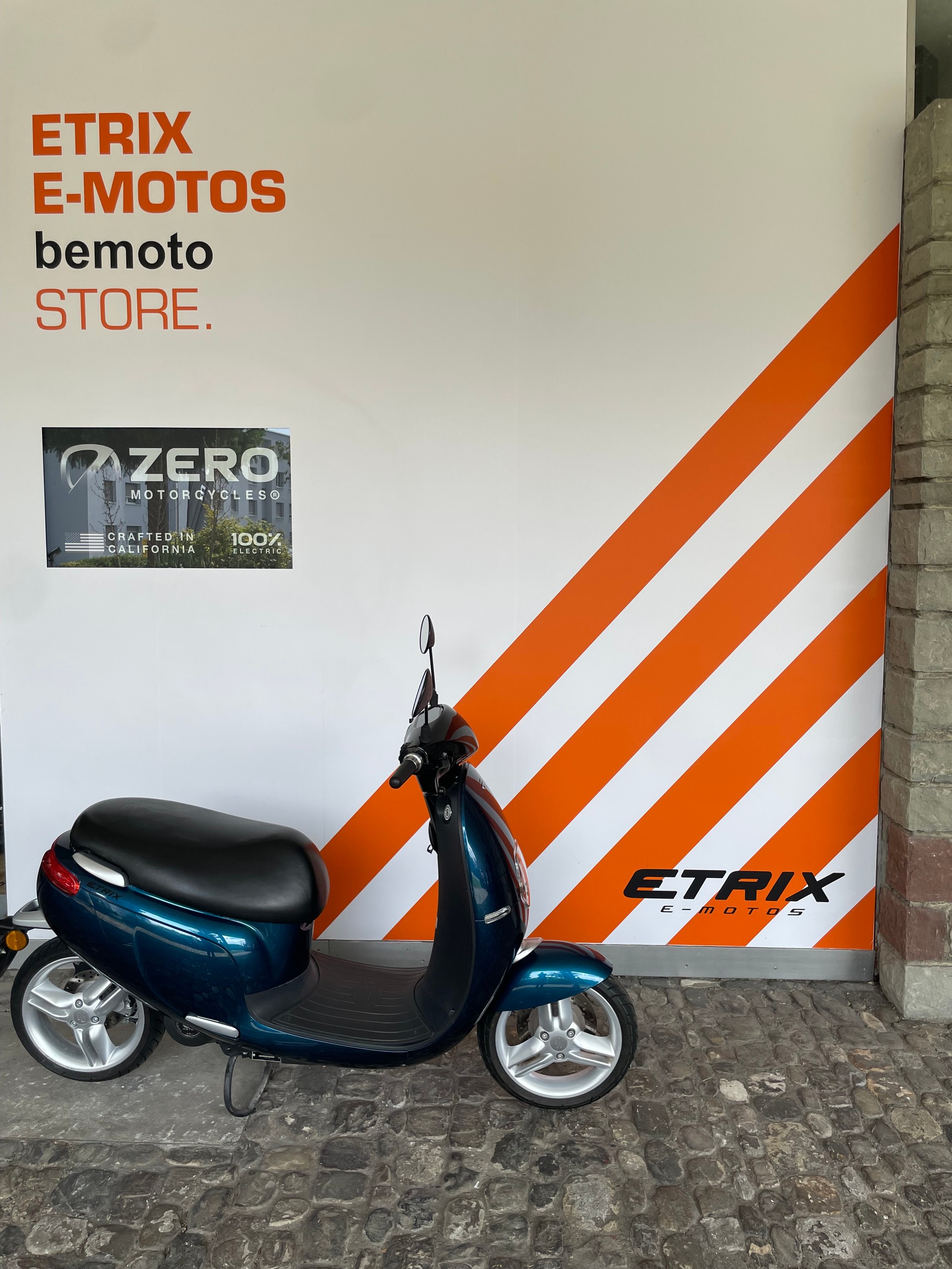 ECOOTER Ecooter E1R-showroom-element-1