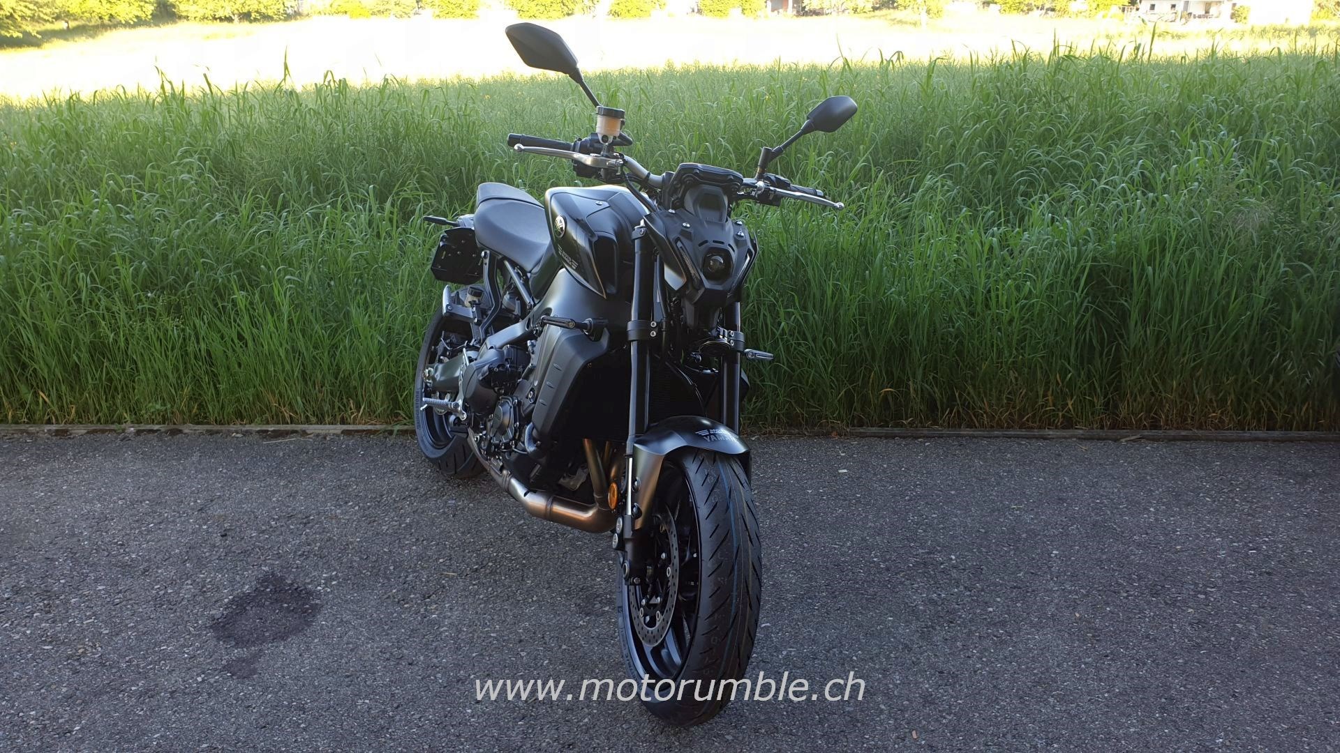 YAMAHA MT 09A-image-1