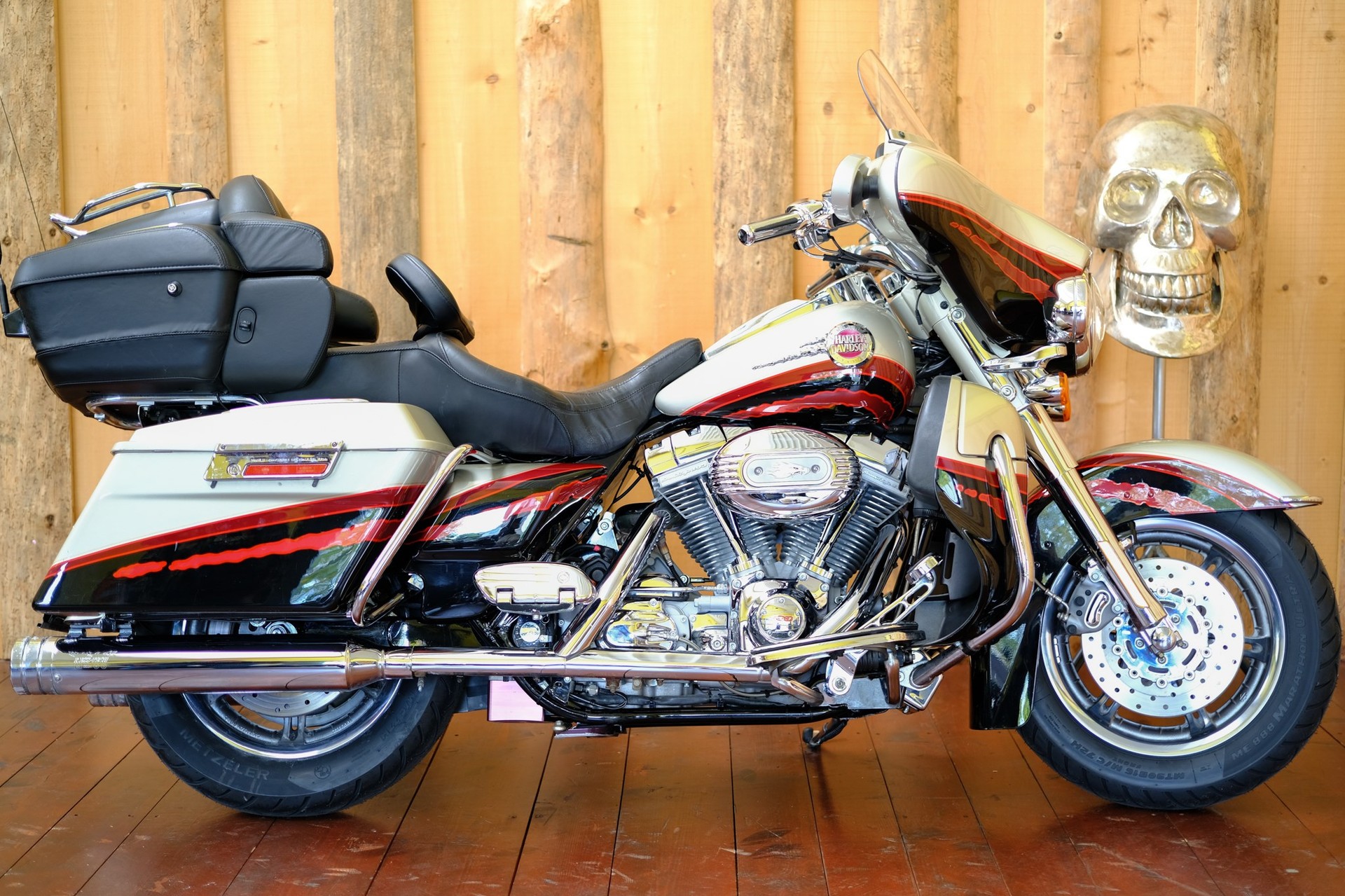 HARLEY-DAVIDSON FLHTCSE2 Electra Glide CVO-image-0