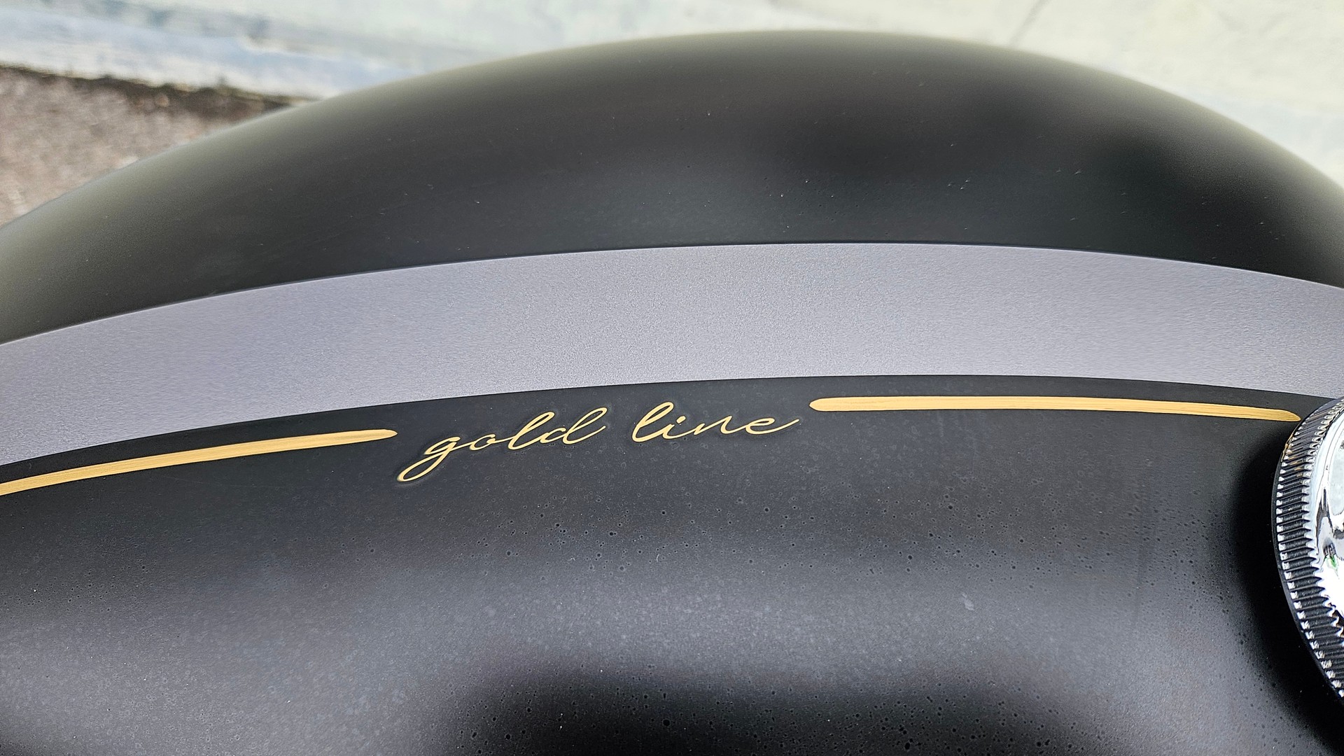 TRIUMPH Street Twin 900 Gold Line-showroom-element-3