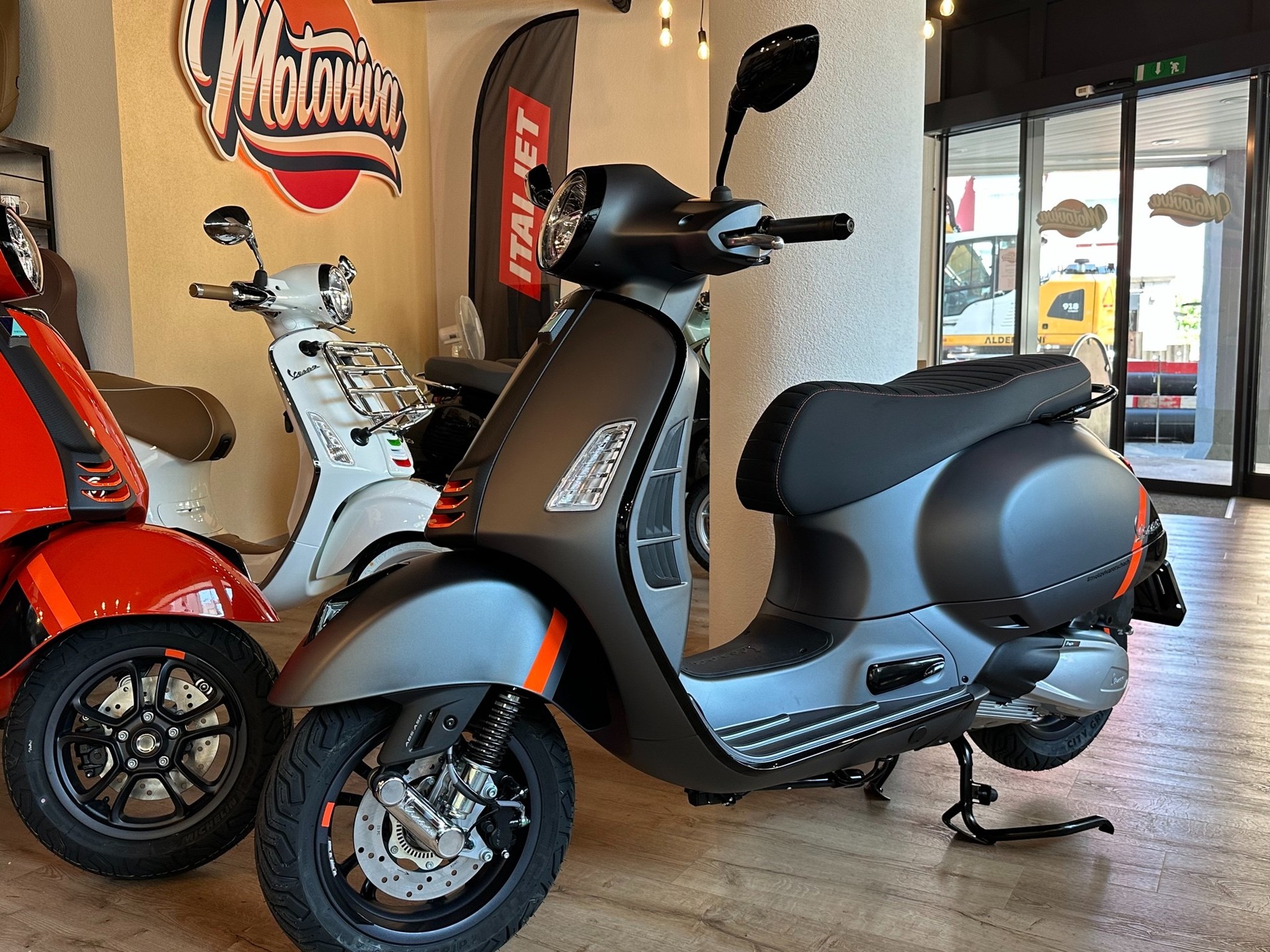 PIAGGIO Vespa GTS 300 Super Sport ABS