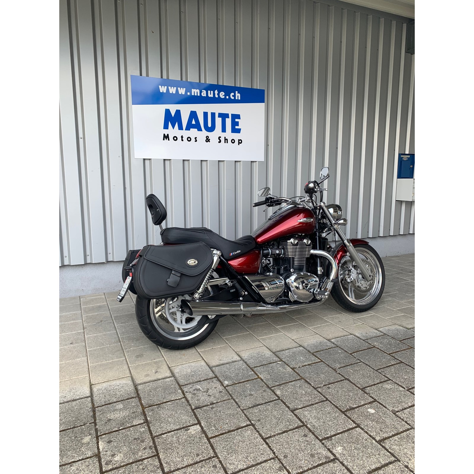 TRIUMPH Thunderbird 1600 ABS-image-2