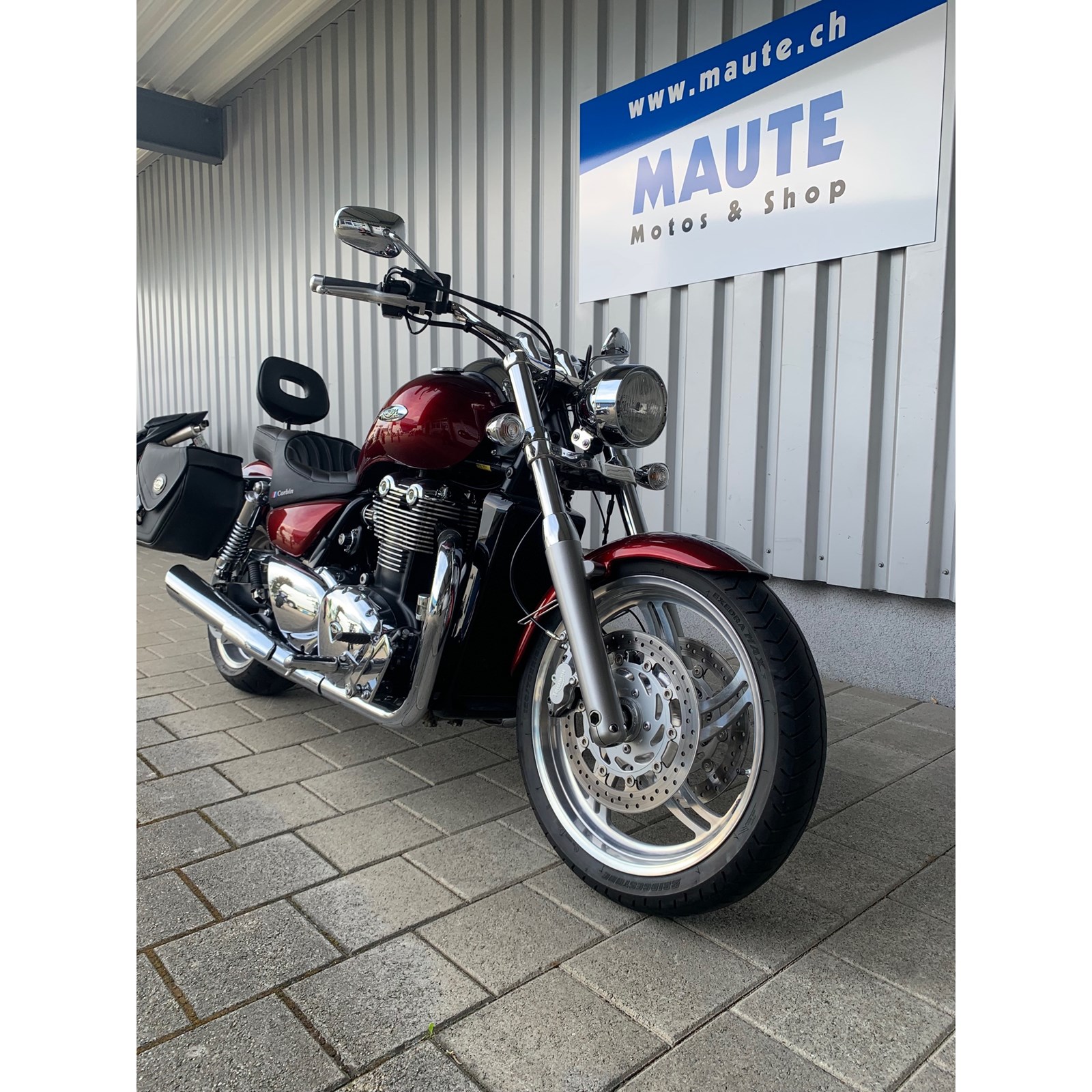 TRIUMPH Thunderbird 1600 ABS-image-6