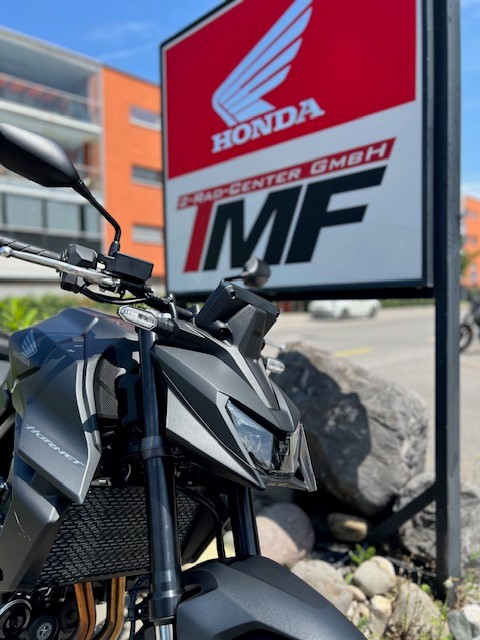 HONDA CB 750 Hornet-showroom-element-2