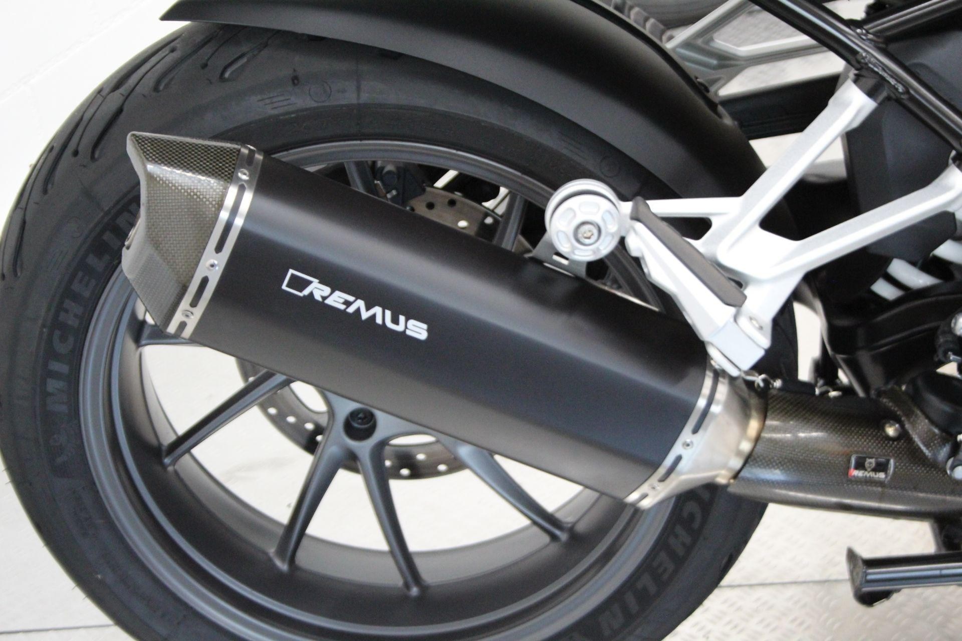 BMW R 1200 RS-image-8