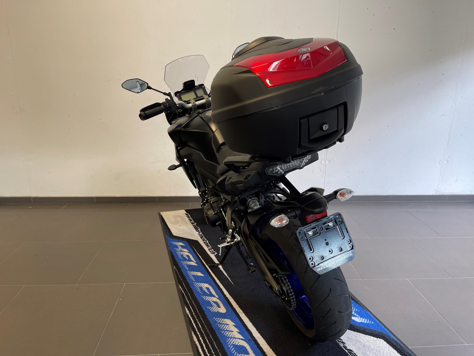 YAMAHA Tracer 900-showroom-element-3