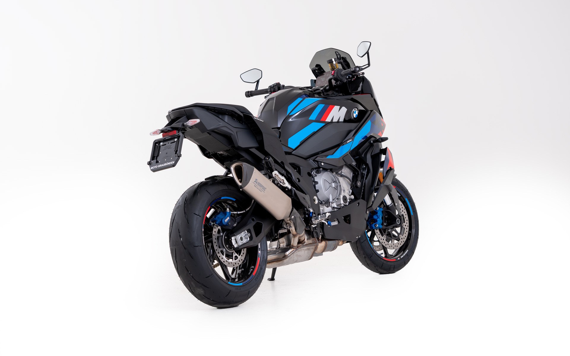 BMW M 1000 XR Competition-showroom-element-1