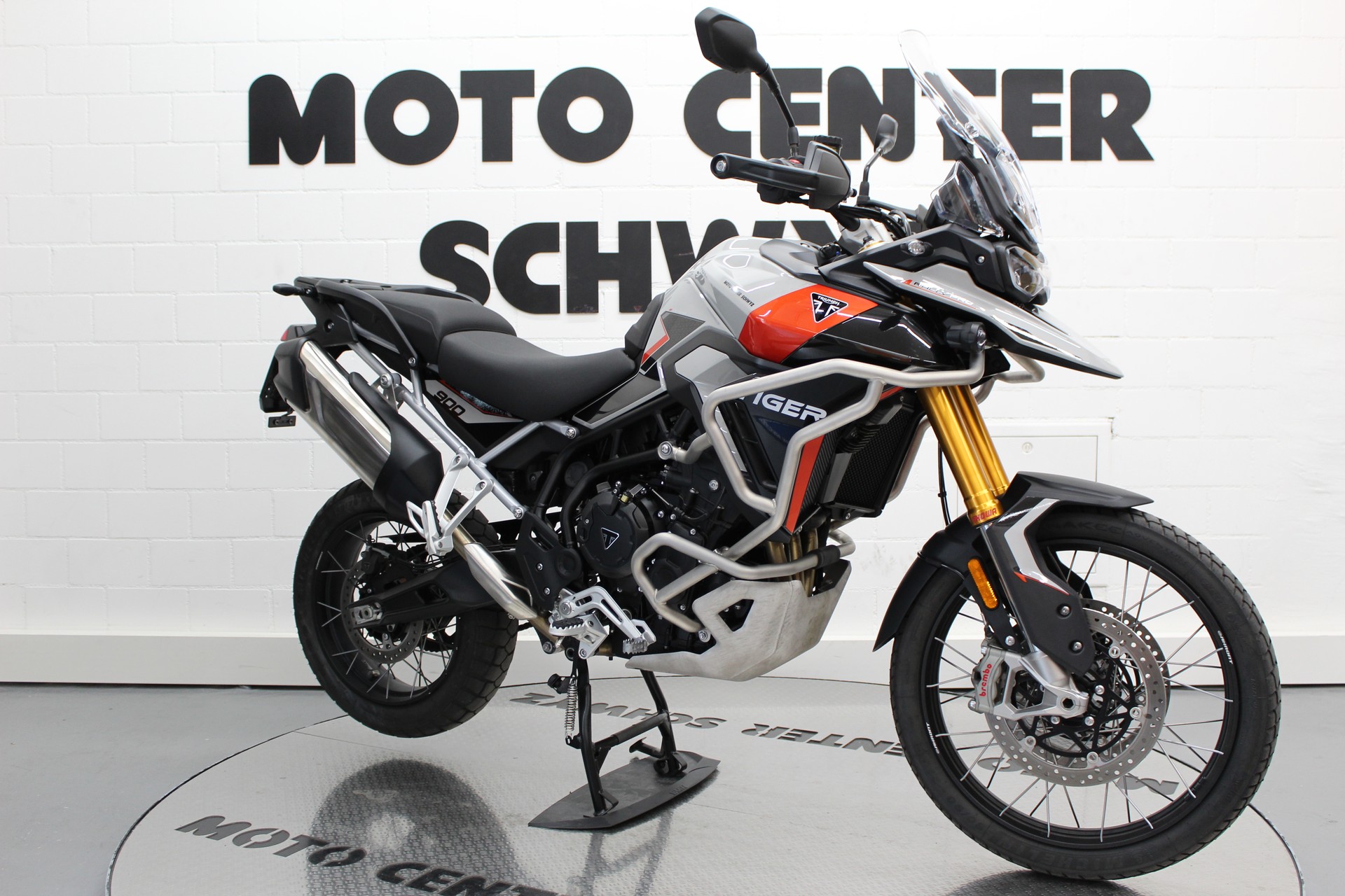 TRIUMPH Tiger 900 Rally Pro-showroom-element-1