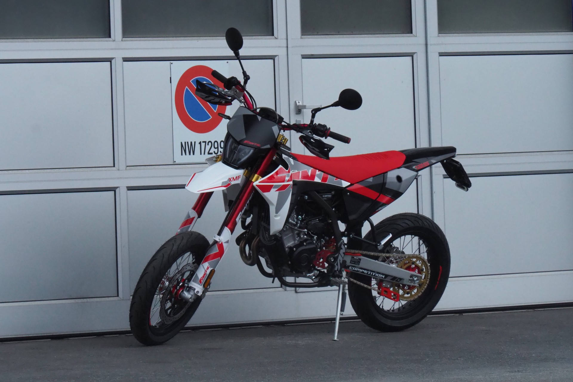 FANTIC XMF 125-showroom-element-1