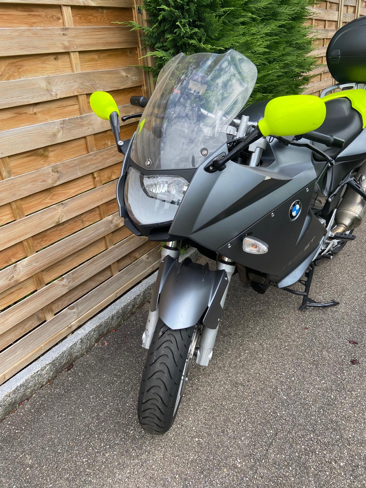 BMW F 800 ST-image-2