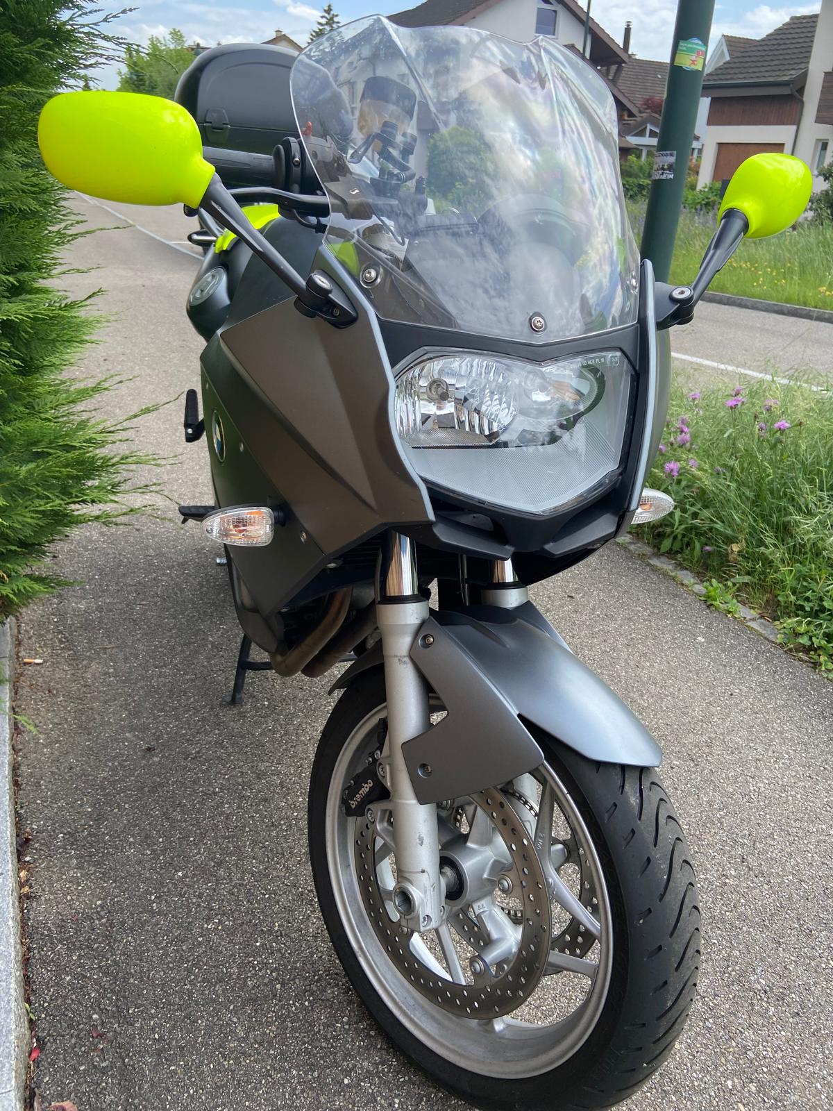 BMW F 800 ST-image-1