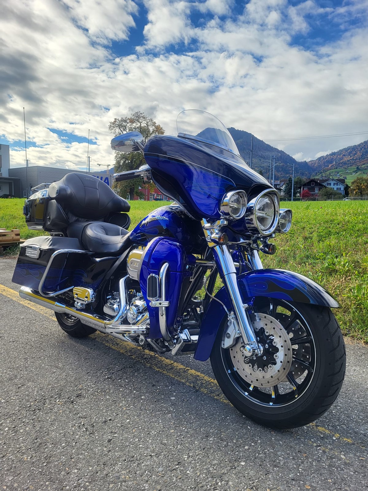 HARLEY-DAVIDSON FLHTCUSE6 Electra Glide Ultra Classic CVO ABS-image-1