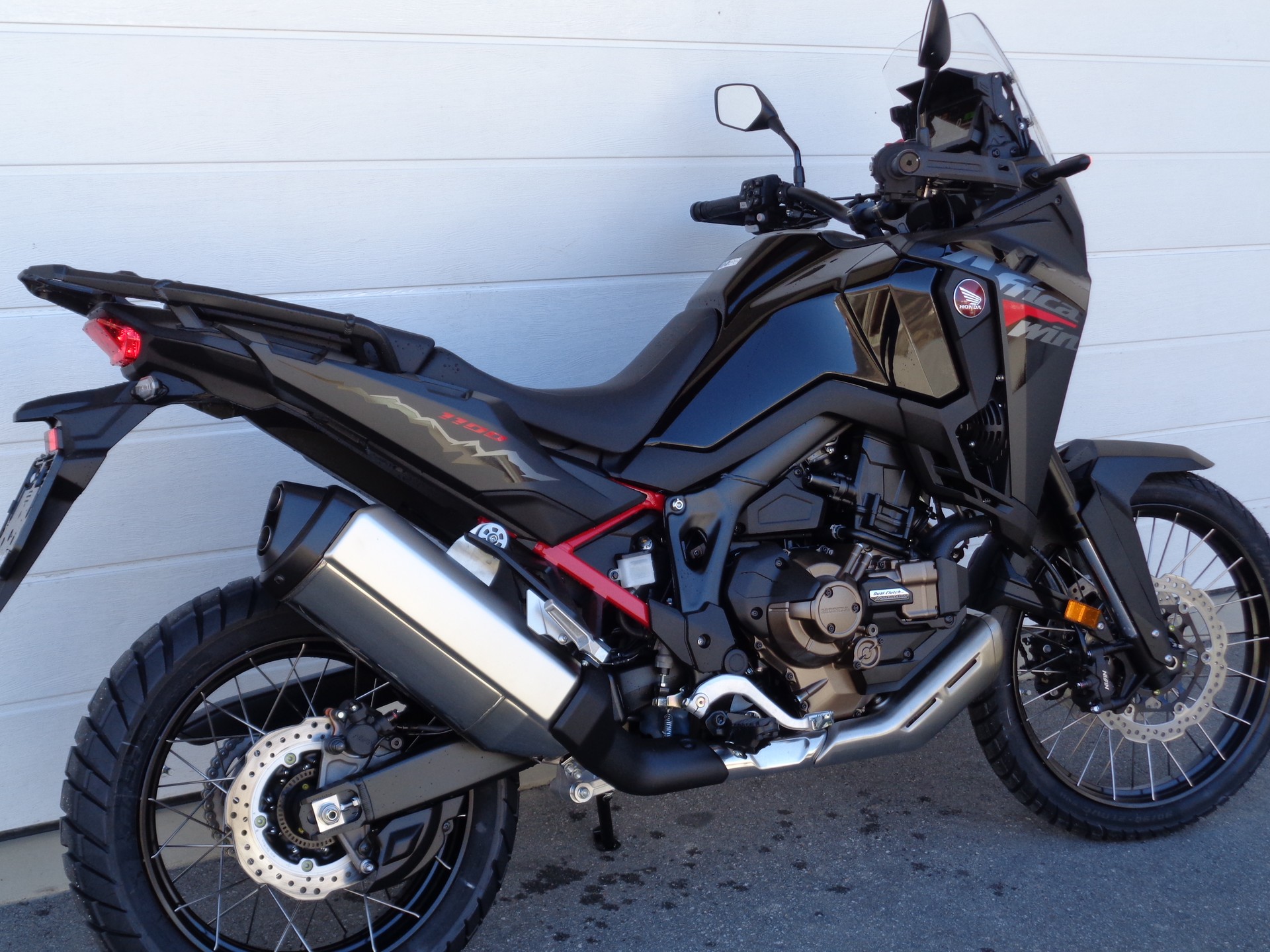 HONDA CRF 1100 DCT Africa Twin-image-3