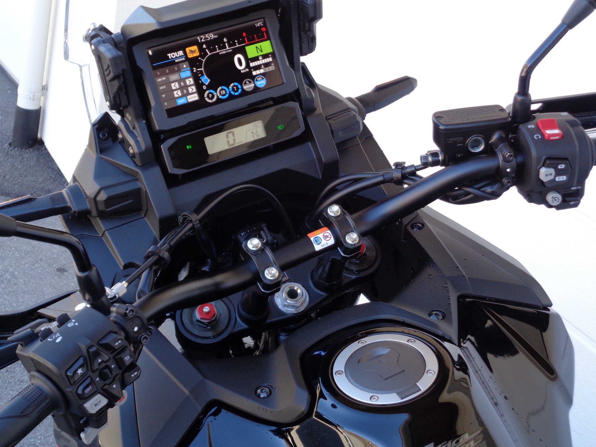HONDA CRF 1100 DCT Africa Twin-image-4