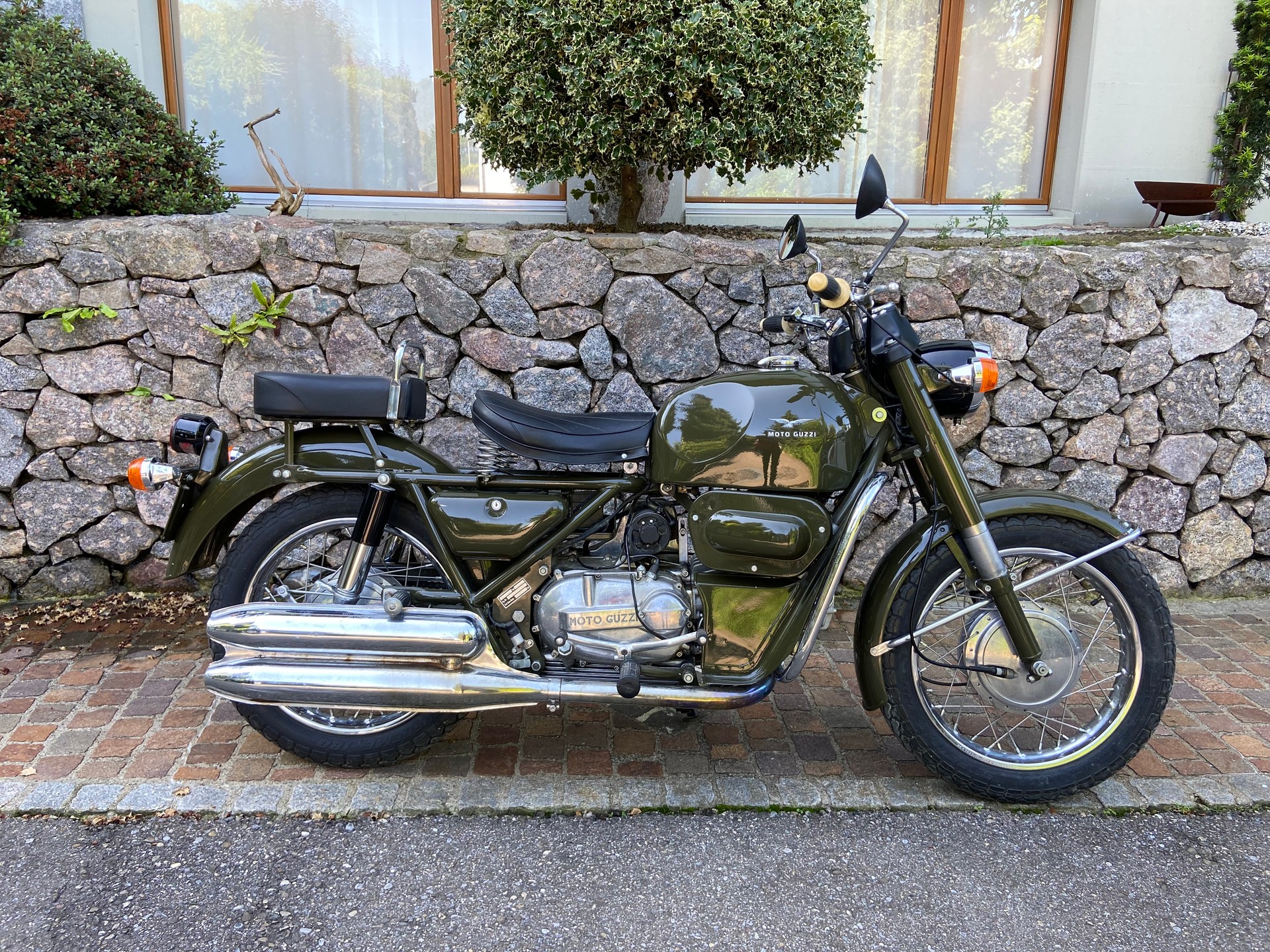 MOTO GUZZI Nuovo Falcone