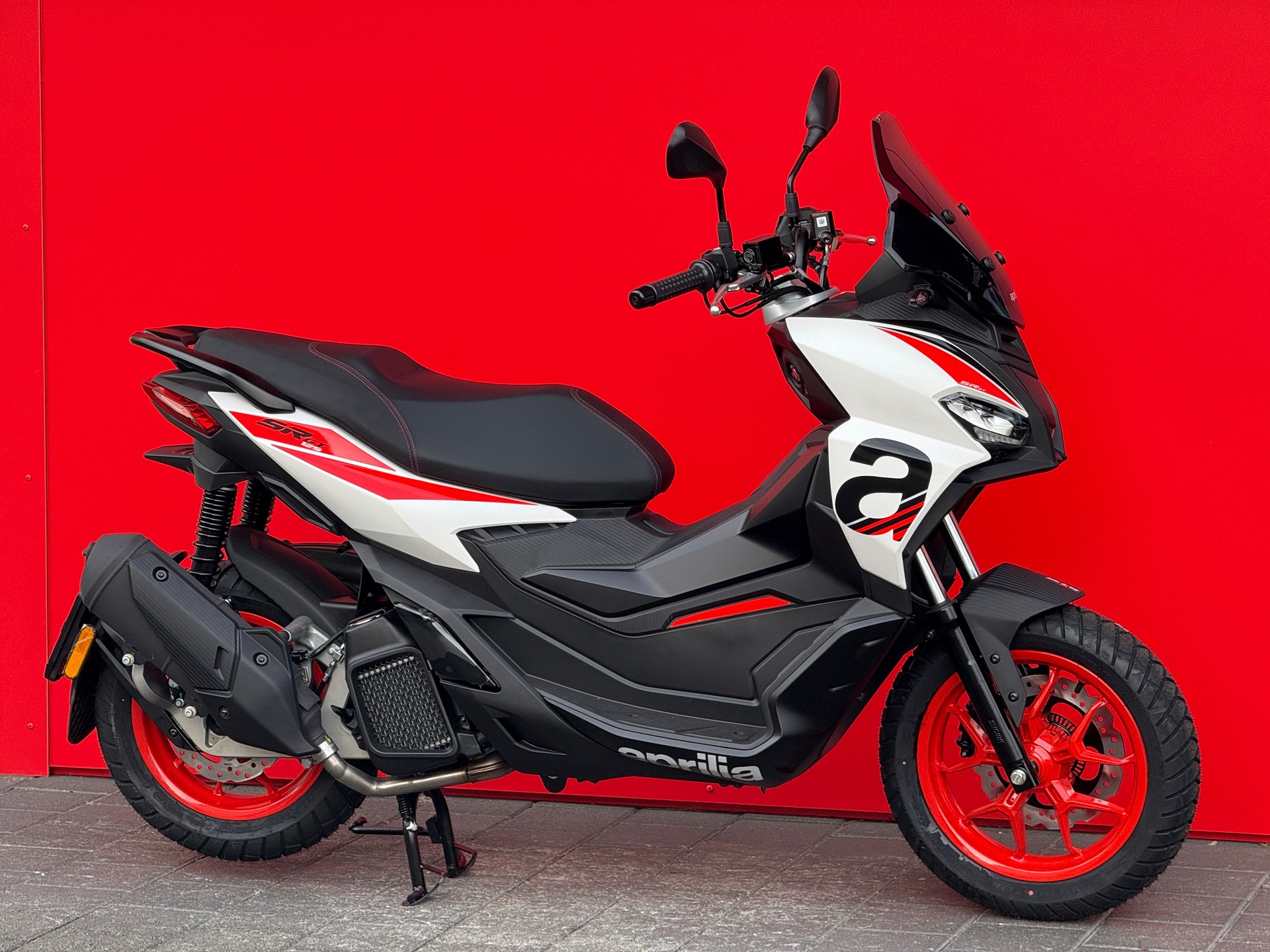 APRILIA SR 125 GT Sport ABS-image-9