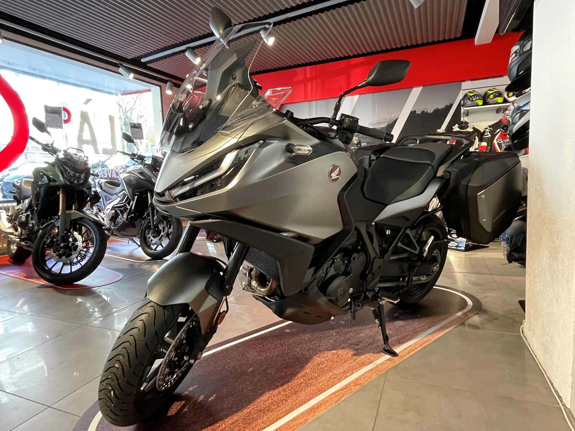 HONDA NT 1100 DCT-image-0