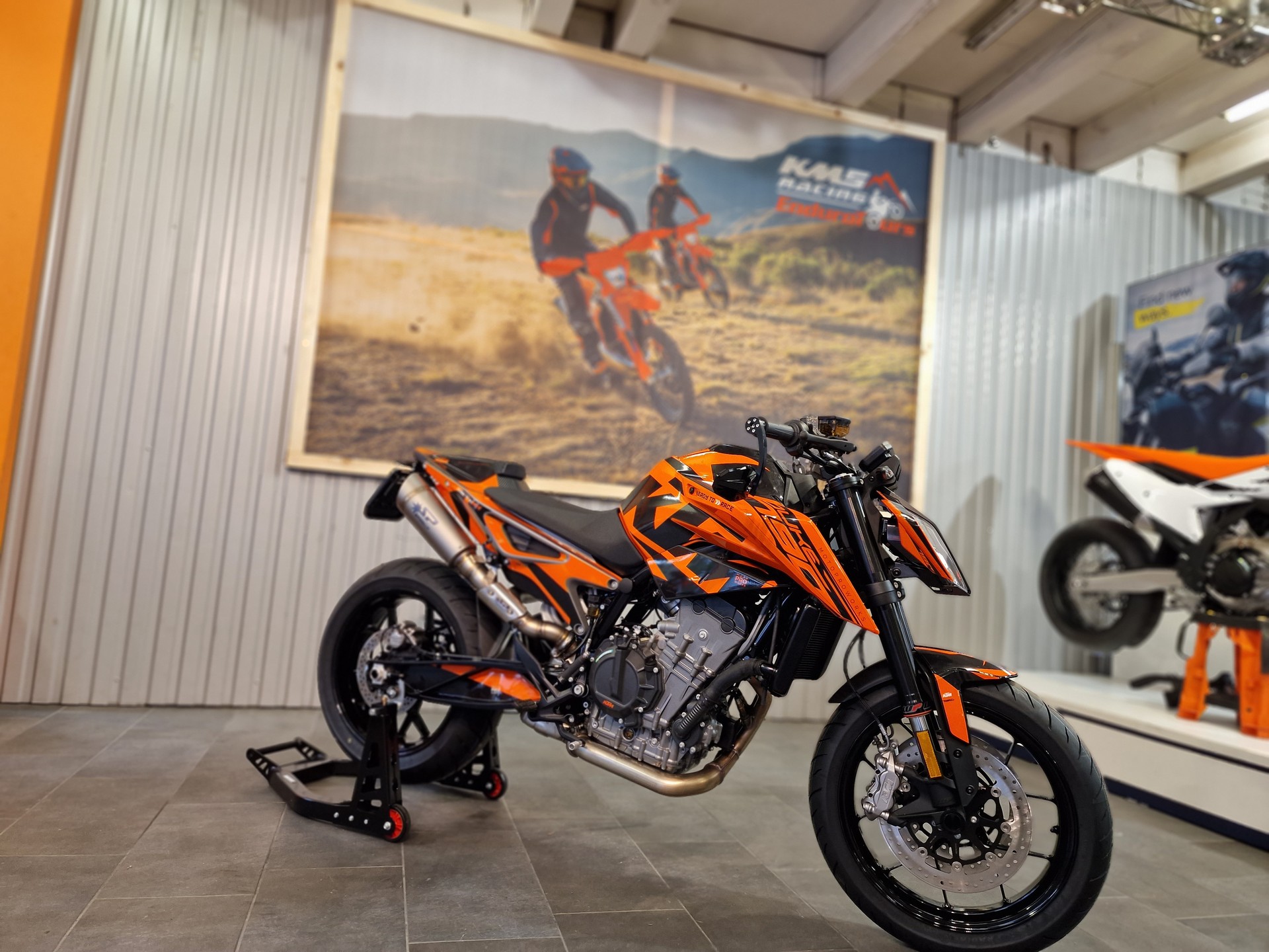 KTM 790 Duke-image-0
