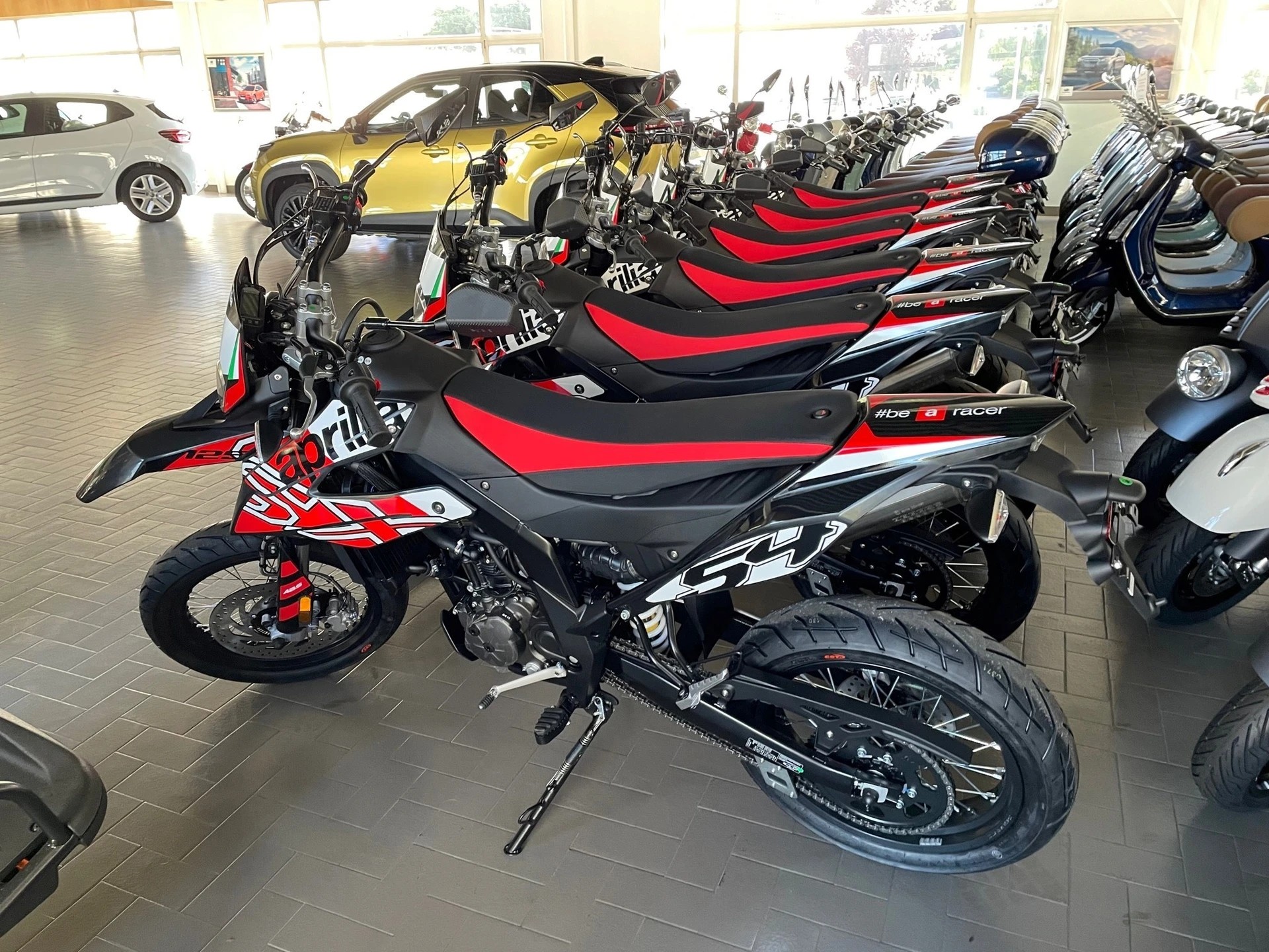 APRILIA SX 125-image-1
