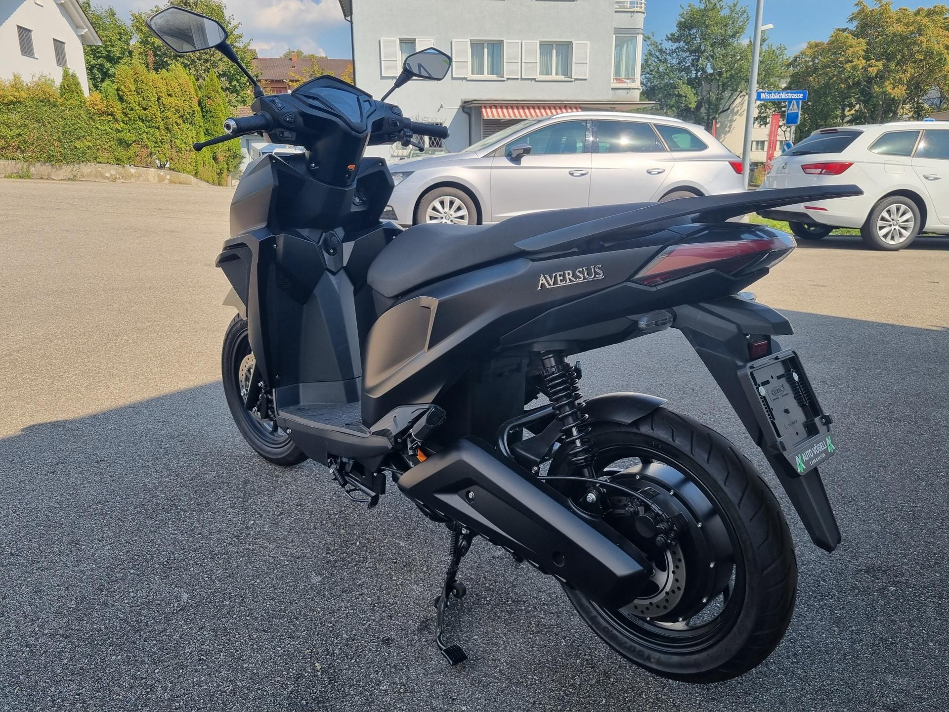 AVERSUS SPIDER  X  80Km/h-showroom-element-1