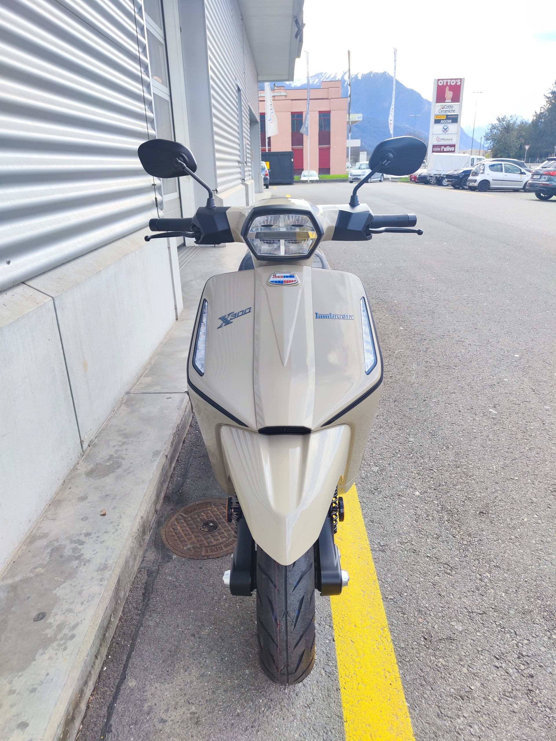 LAMBRETTA X 300-image-6