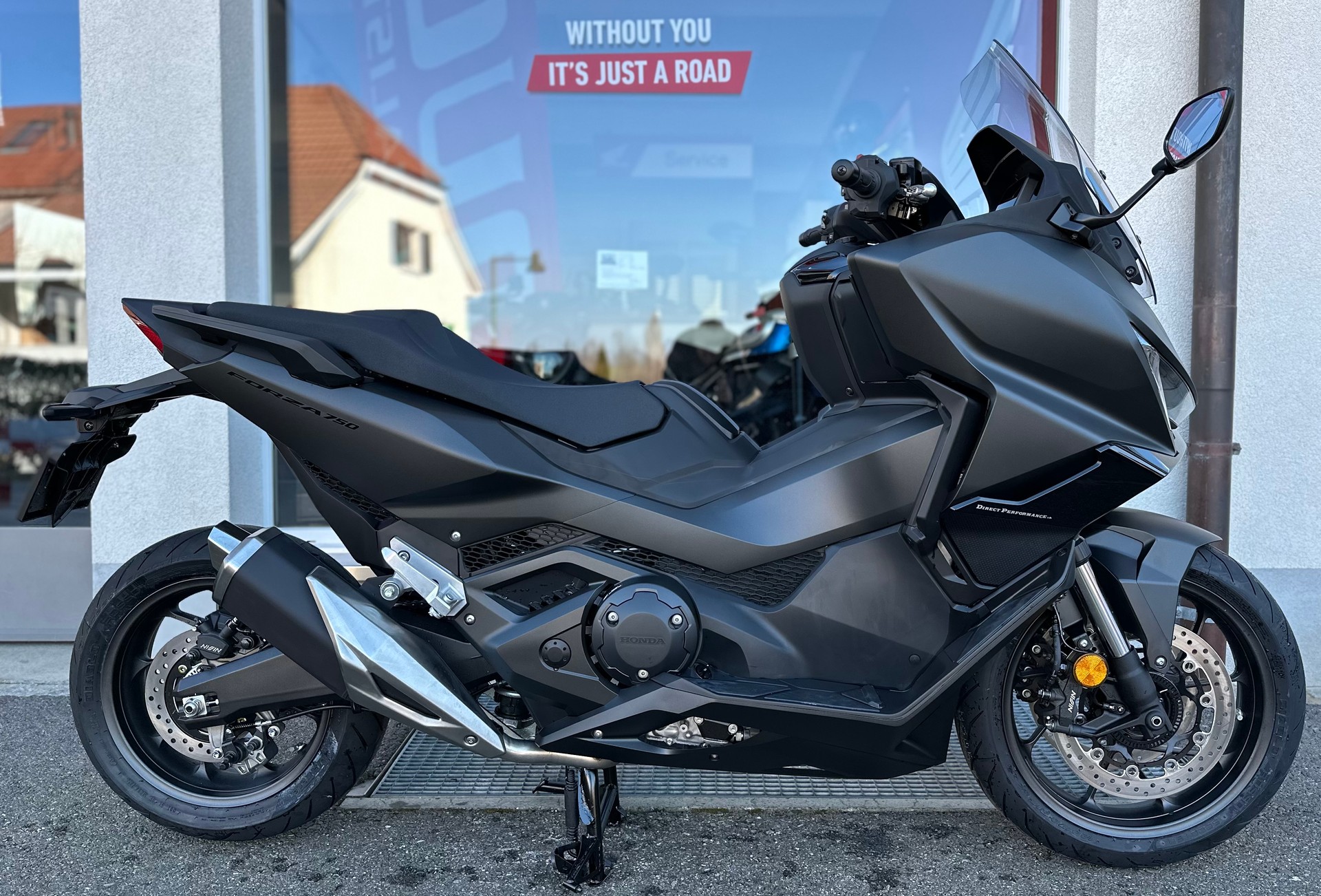 HONDA NSS 750